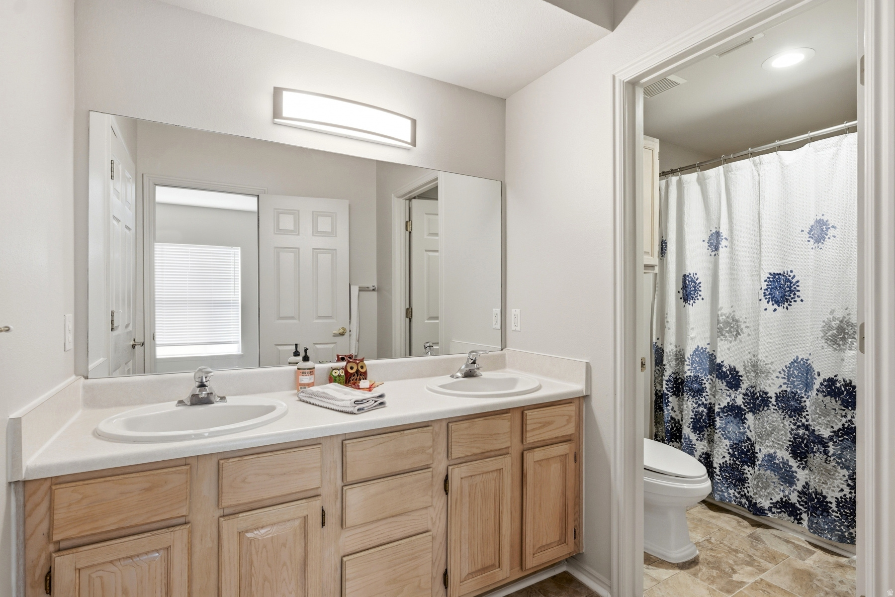 CANYON CREEK - Residential
