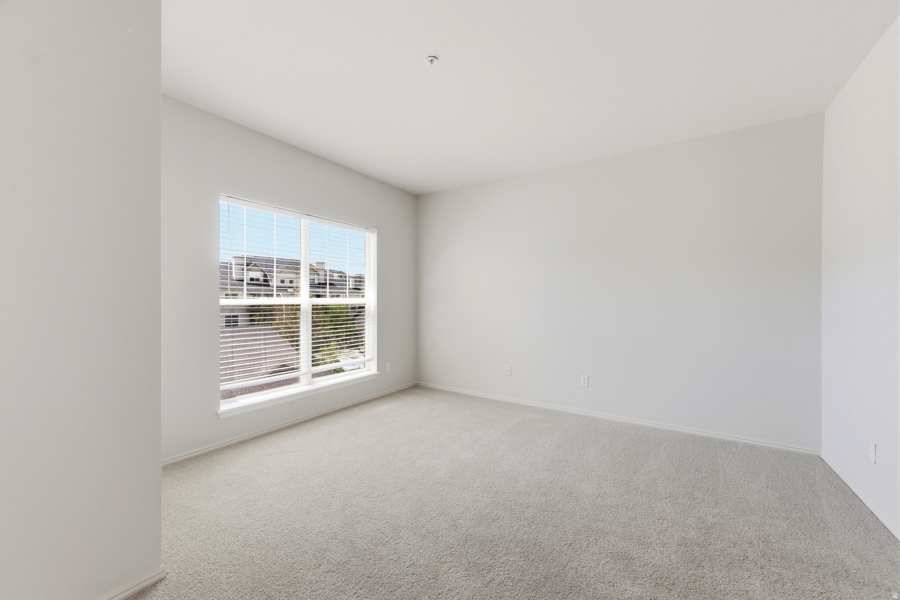 CANYON CREEK - Residential