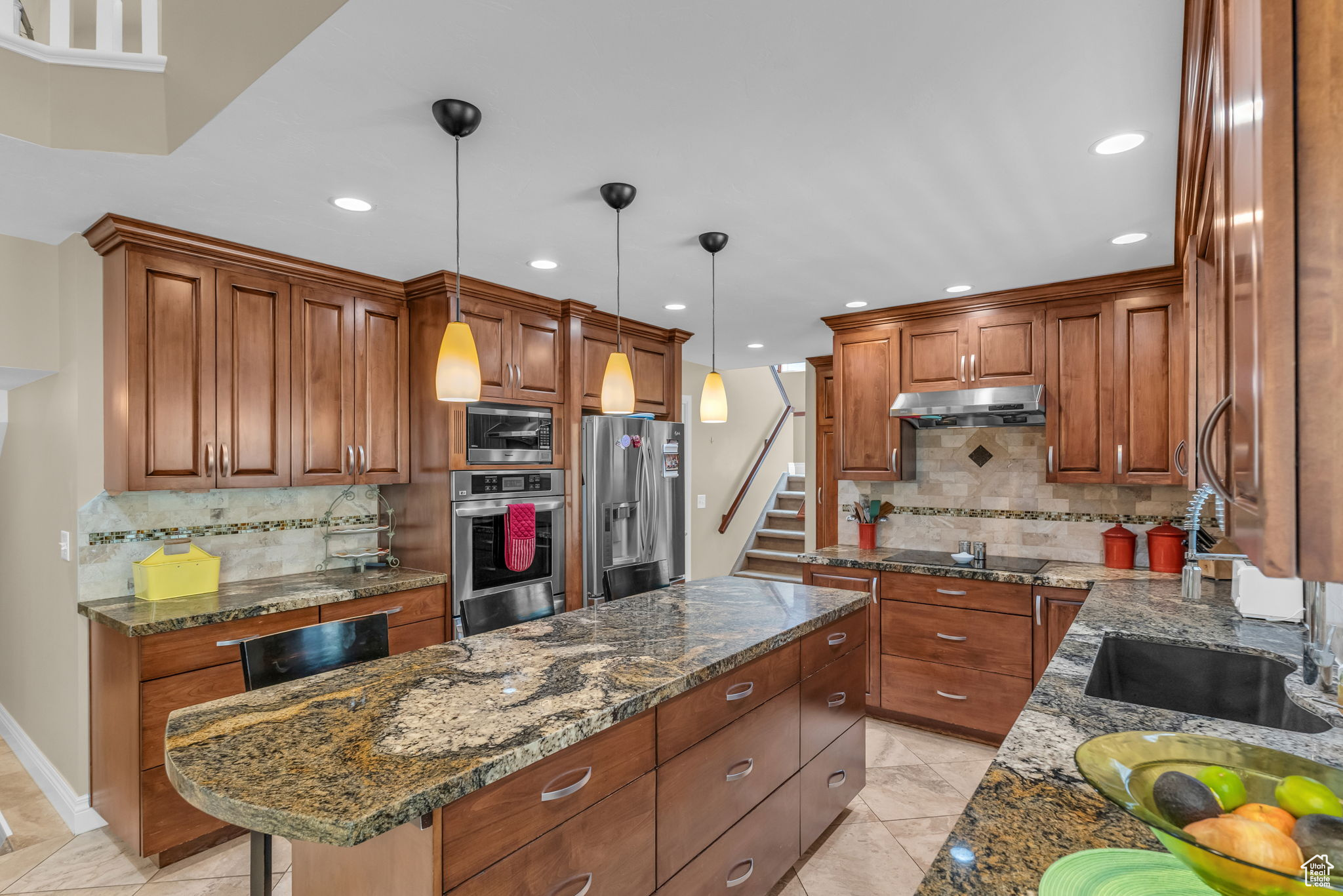 MEADOWS - Residential