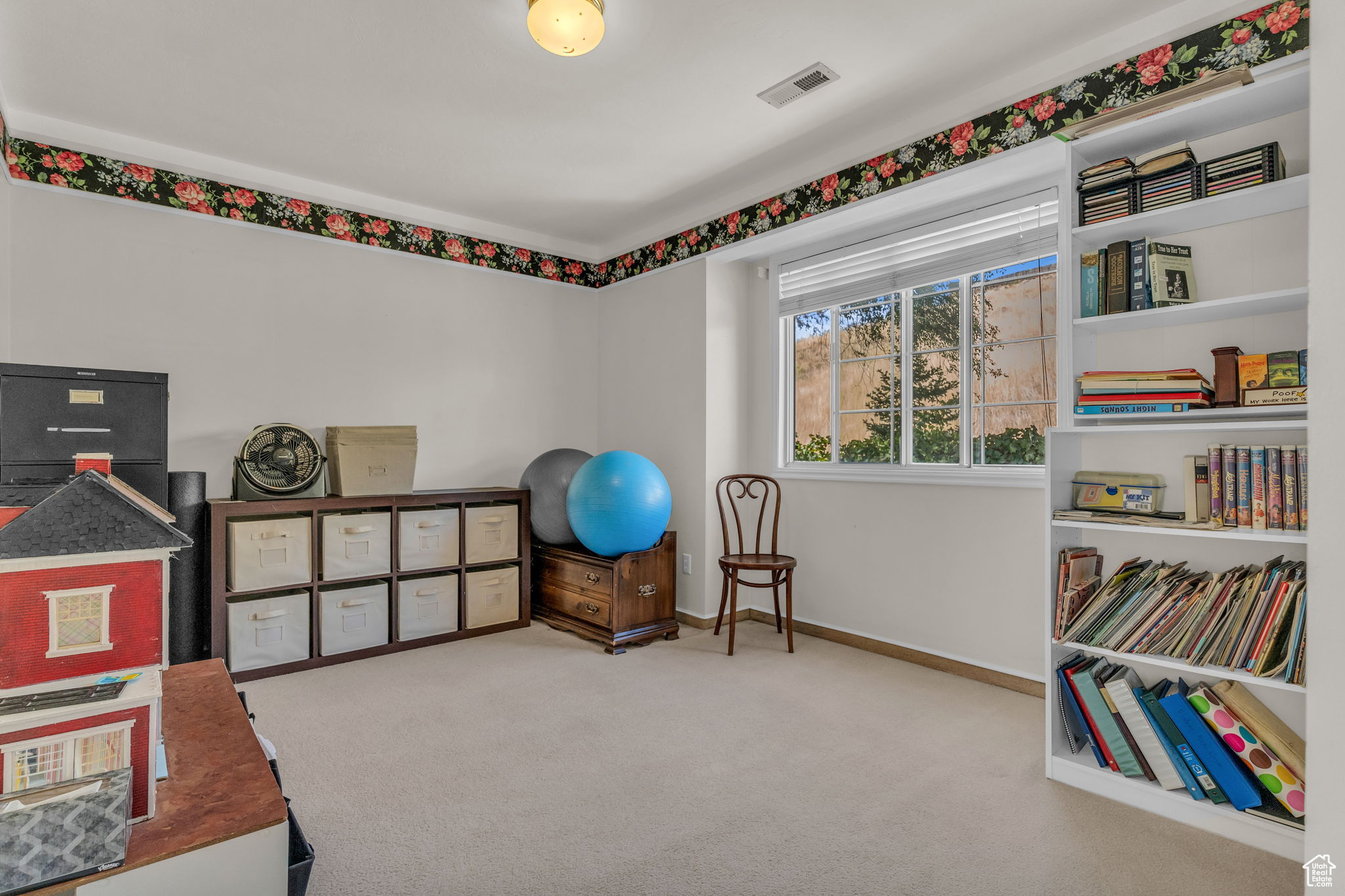 MEADOWS - Residential