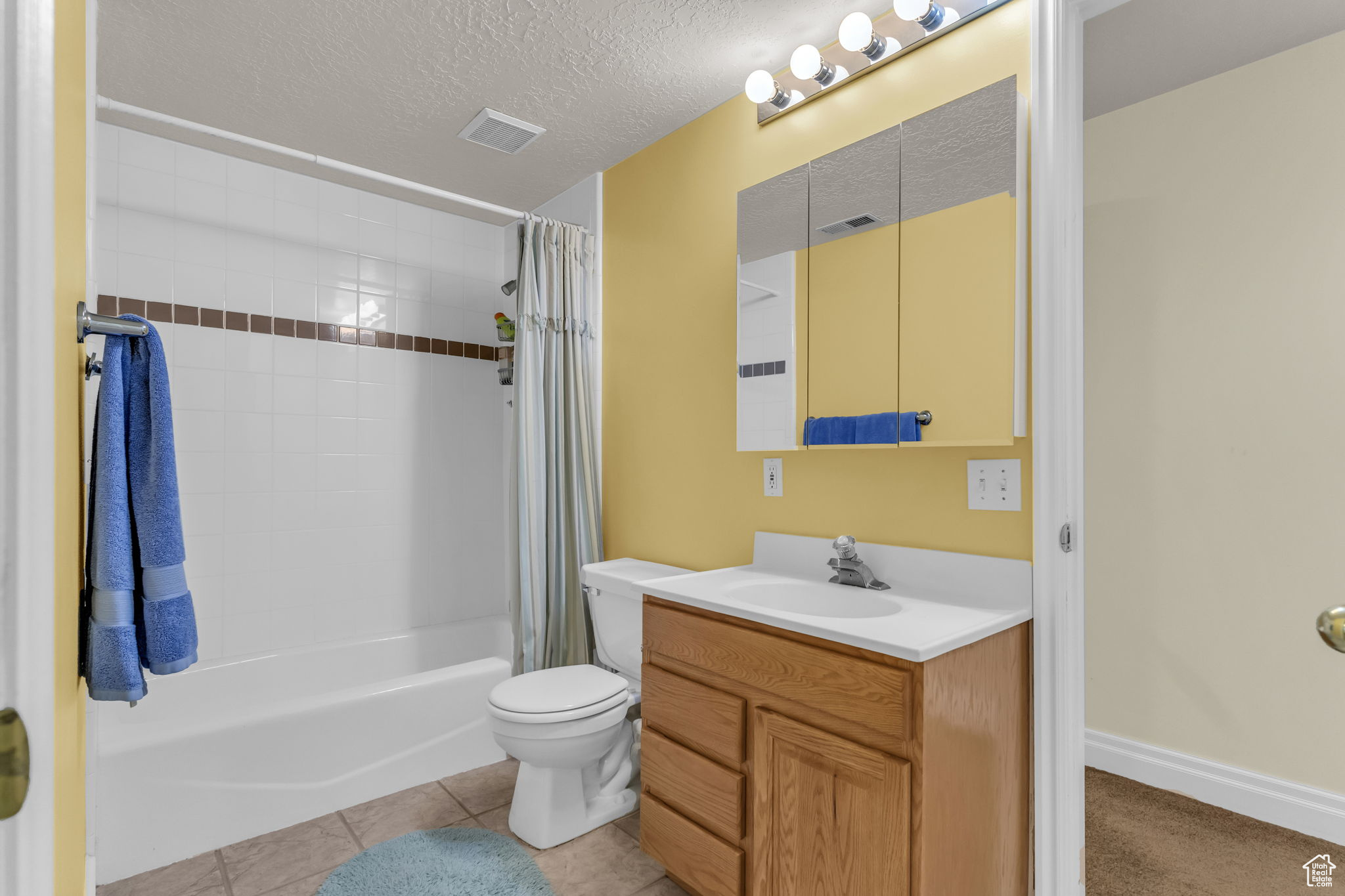MEADOWS - Residential