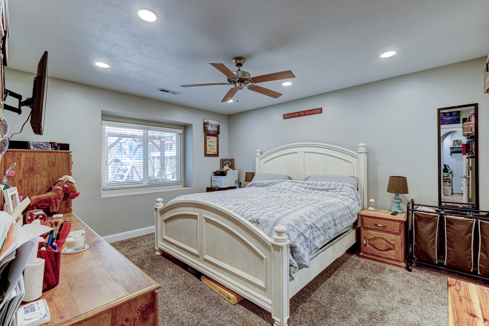 SOUTH POINTE 4 - Residential