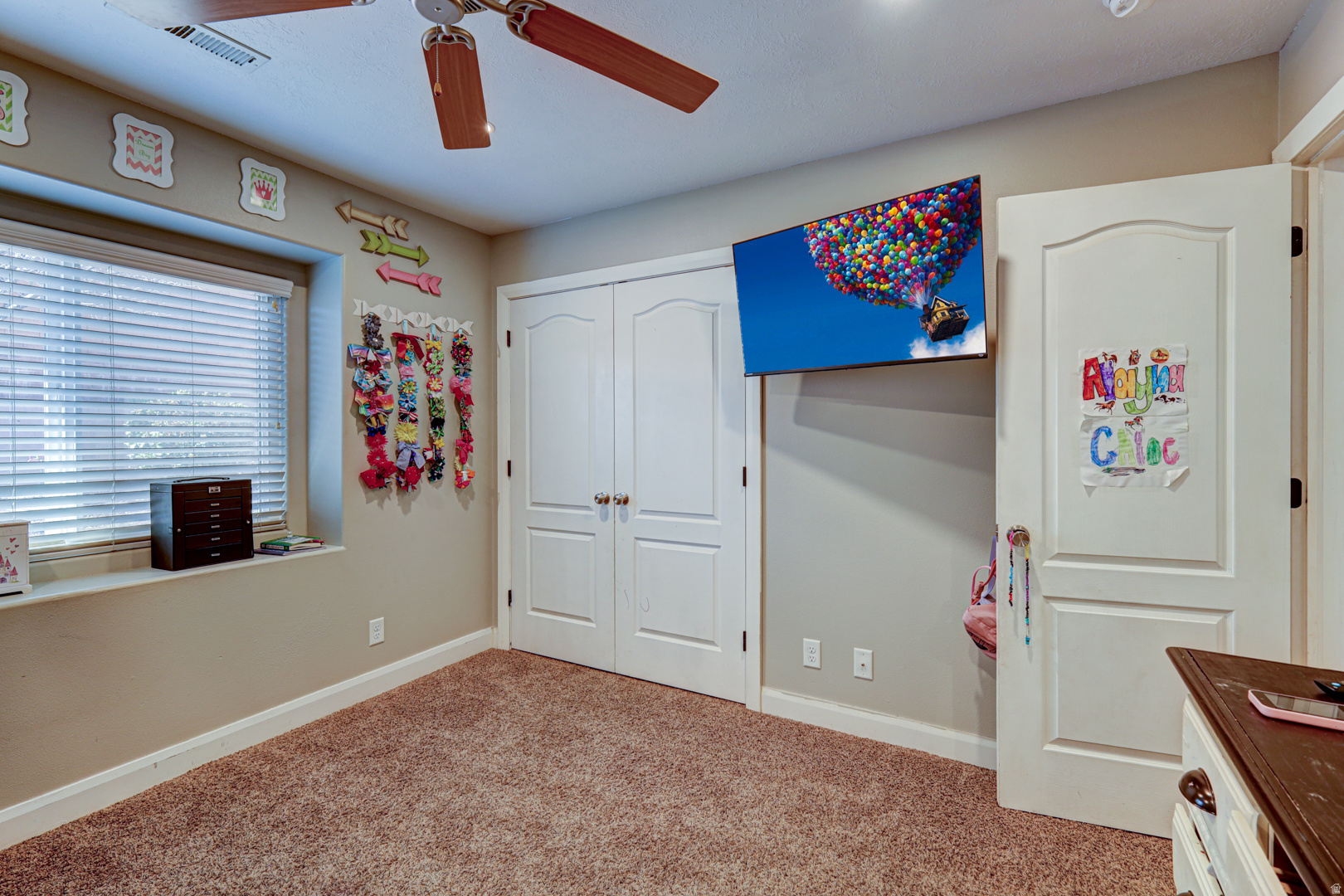 SOUTH POINTE 4 - Residential