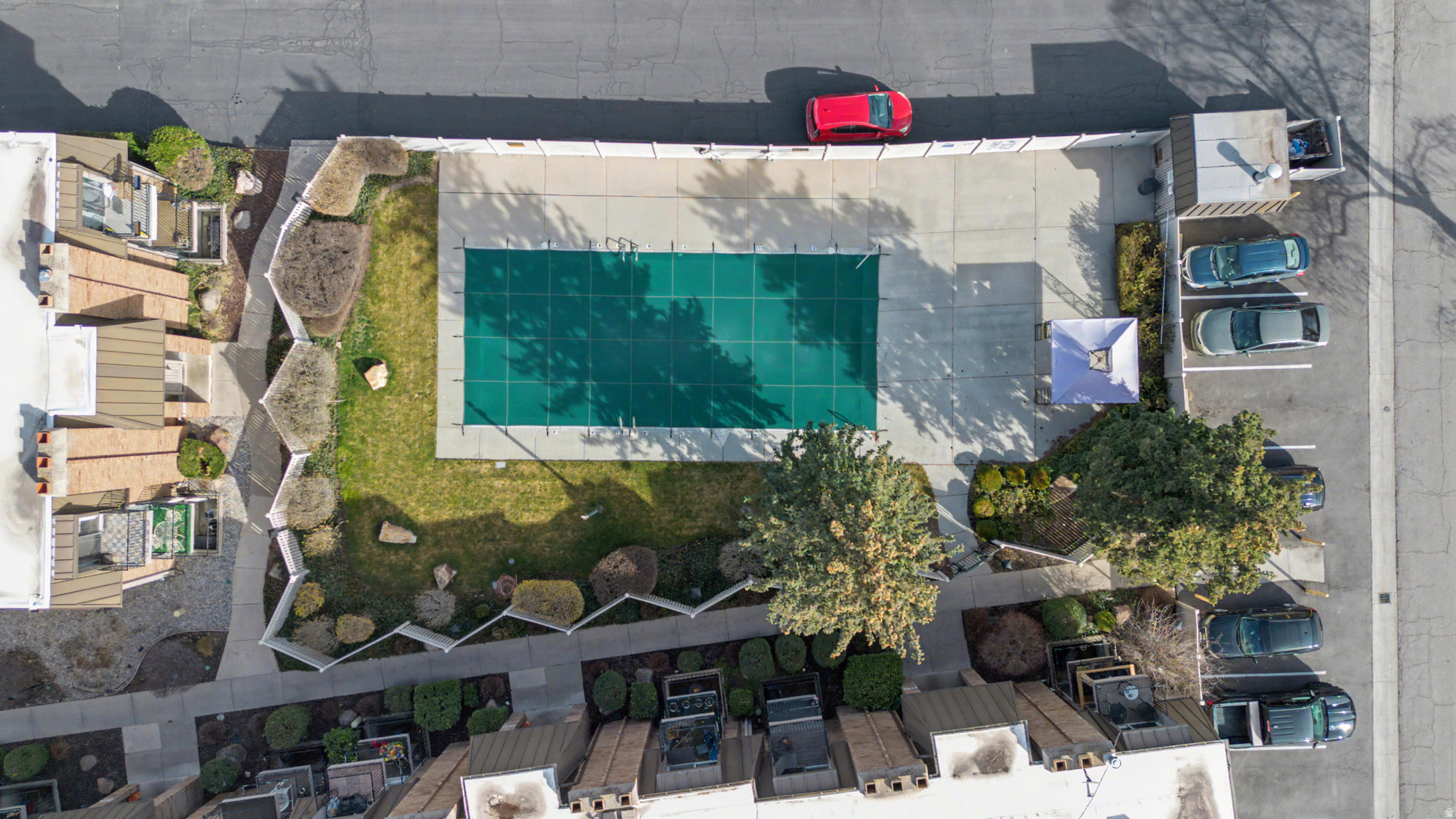 CHATEAU FORET CONDO - Residential