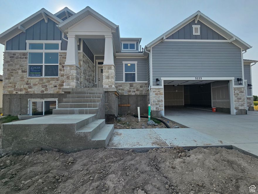 This Craftsman-style Rambler offers timeless charm with modern convenience, set on a spacious lot near the new Haven Bay elementary school. Featuring a gourmet kitchen, open living spaces, and a cozy covered patio, it's designed for comfort, gatherings, and everyday living with thoughtful details and lasting craftsmanship.