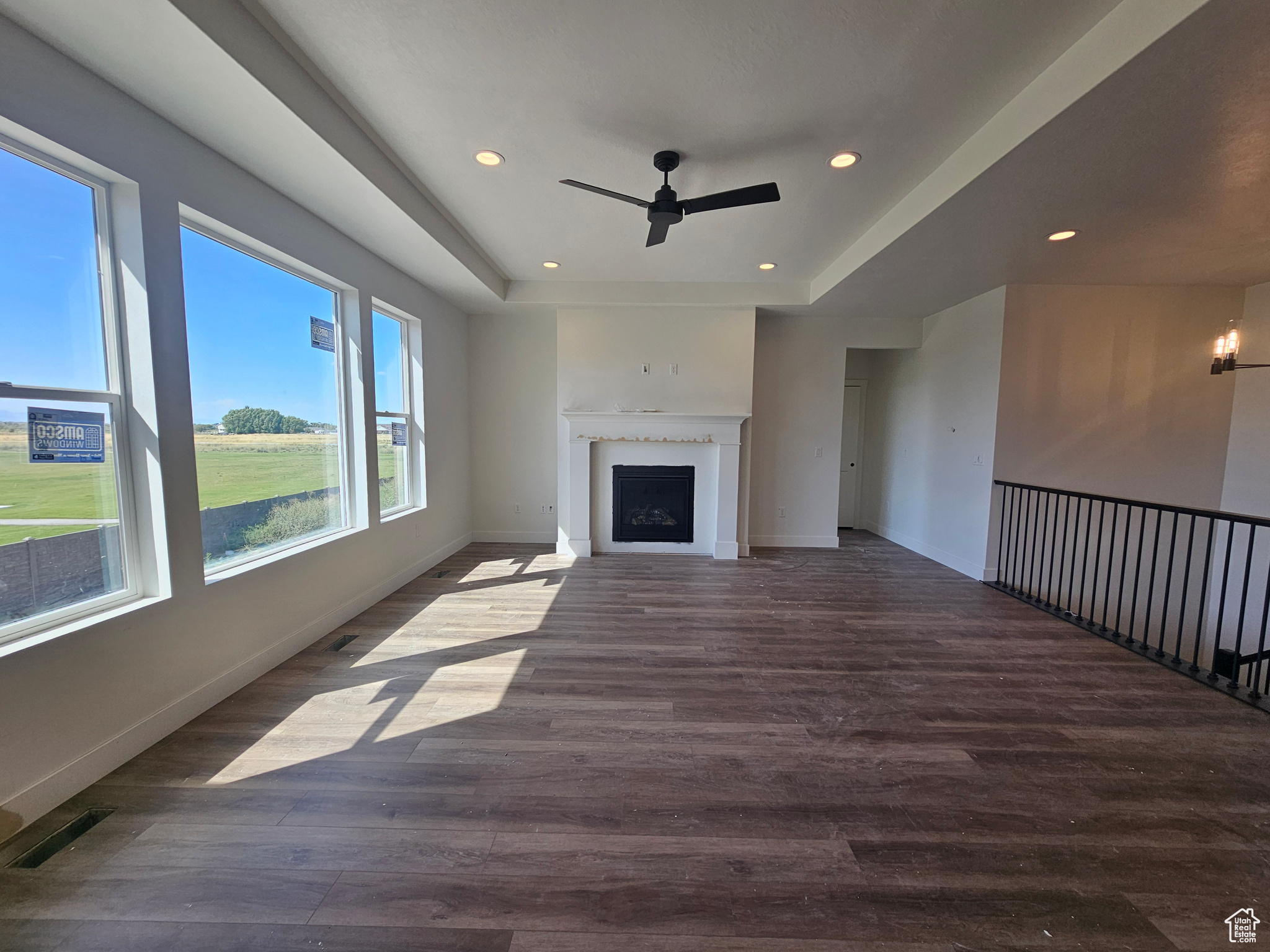 WEST RIDGE ESTATES - Residential