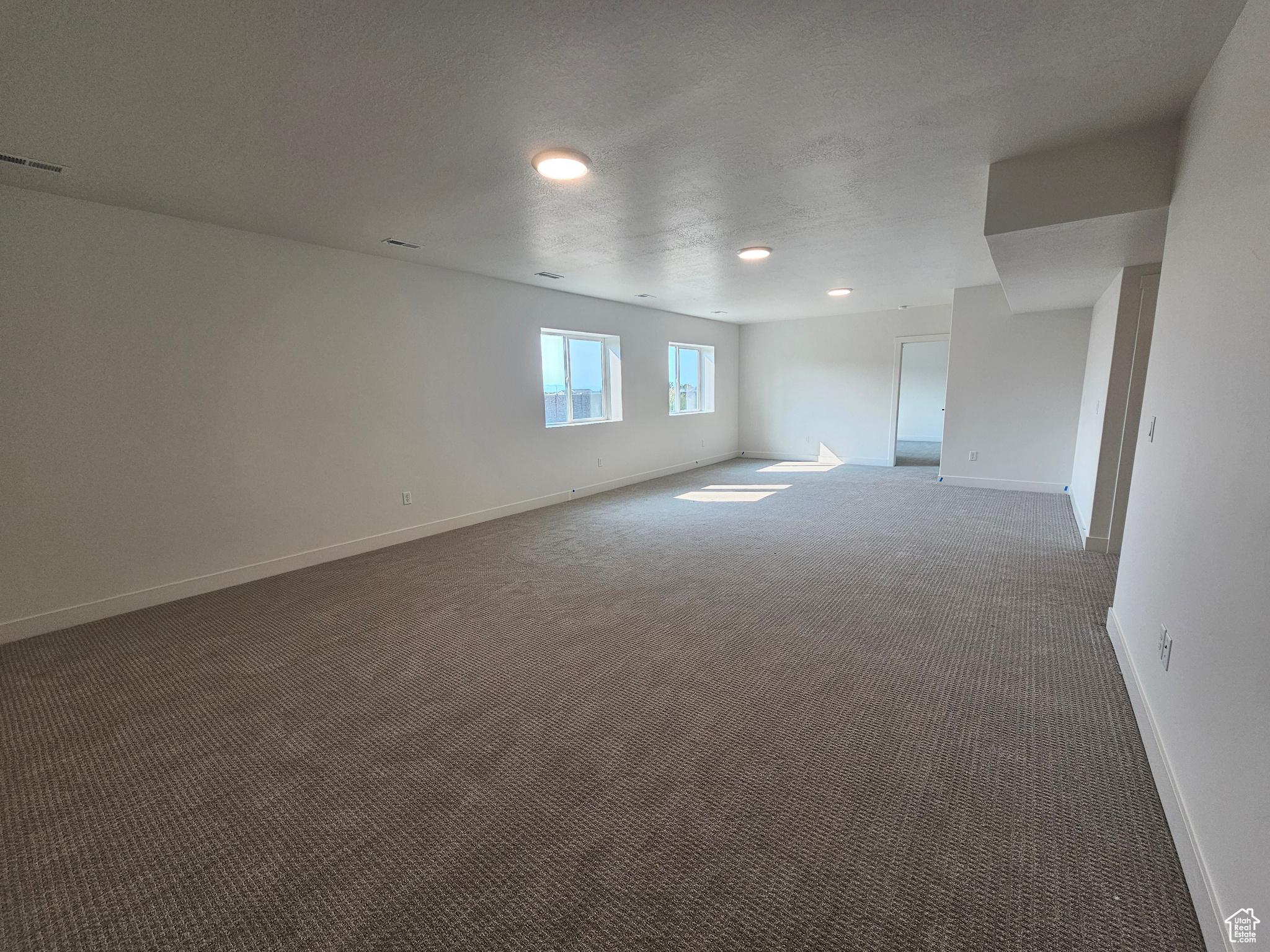 WEST RIDGE ESTATES - Residential