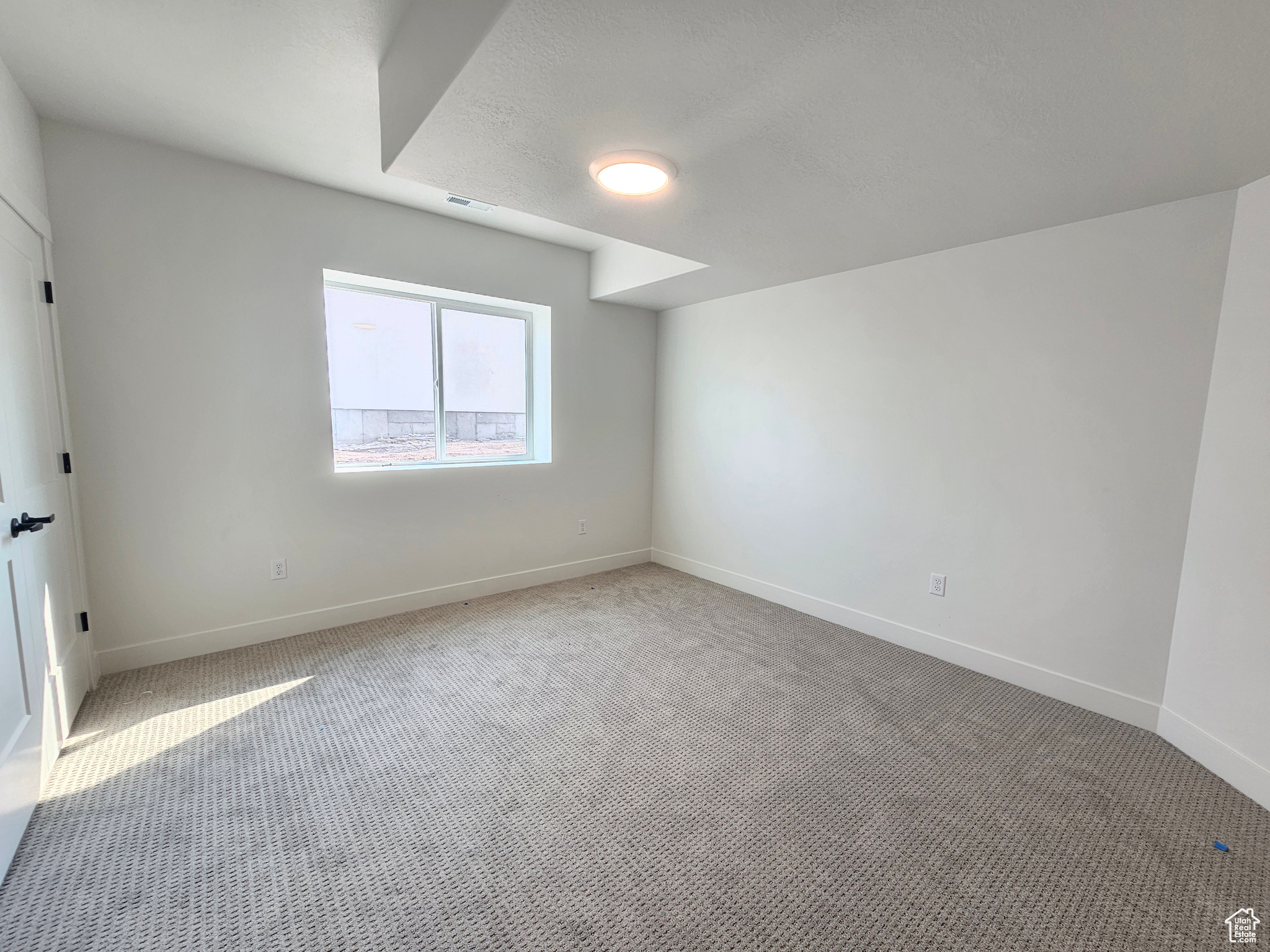WEST RIDGE ESTATES - Residential
