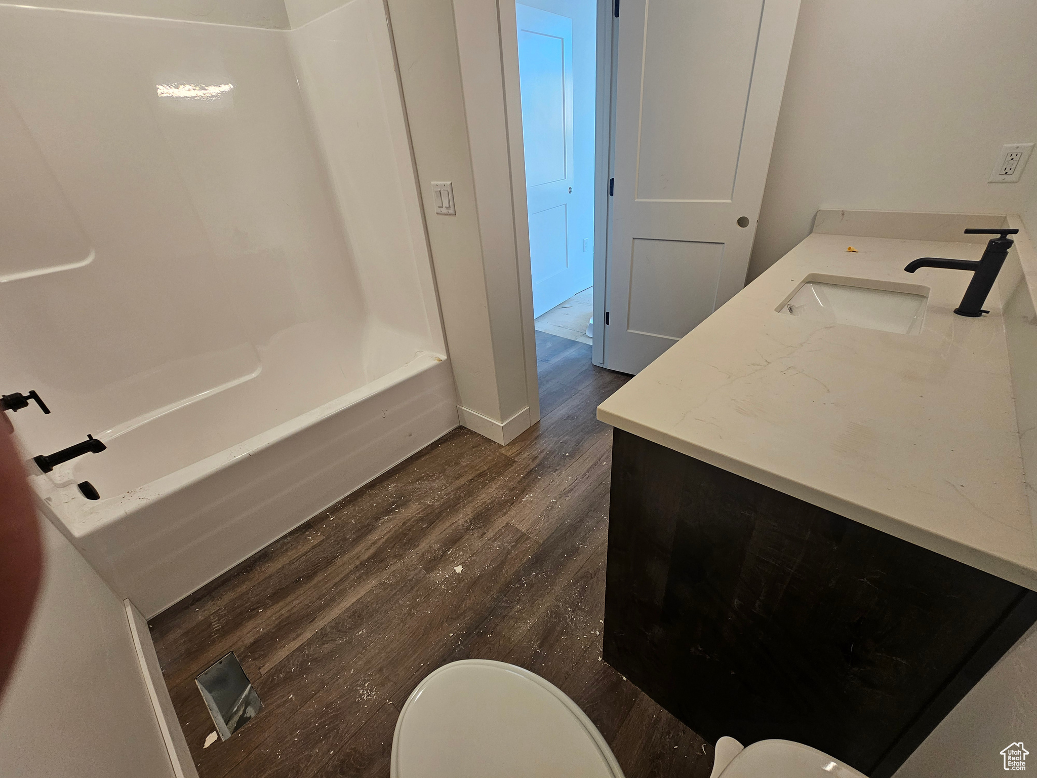 WEST RIDGE ESTATES - Residential