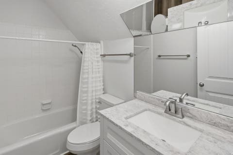 Tiny photo for 999 N 900 W, West Bountiful, UT 84087 (MLS # 2169171)