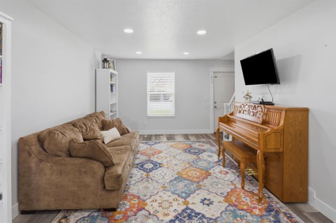 Tiny photo for 999 N 900 W, West Bountiful, UT 84087 (MLS # 2169171)