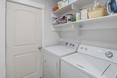 Tiny photo for 999 N 900 W, West Bountiful, UT 84087 (MLS # 2169171)