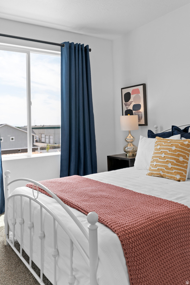 DIXON CREEK - Residential