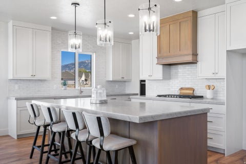 Tiny photo for 1039 N 390 E, American Fork, UT 84003 (MLS # 2184237)