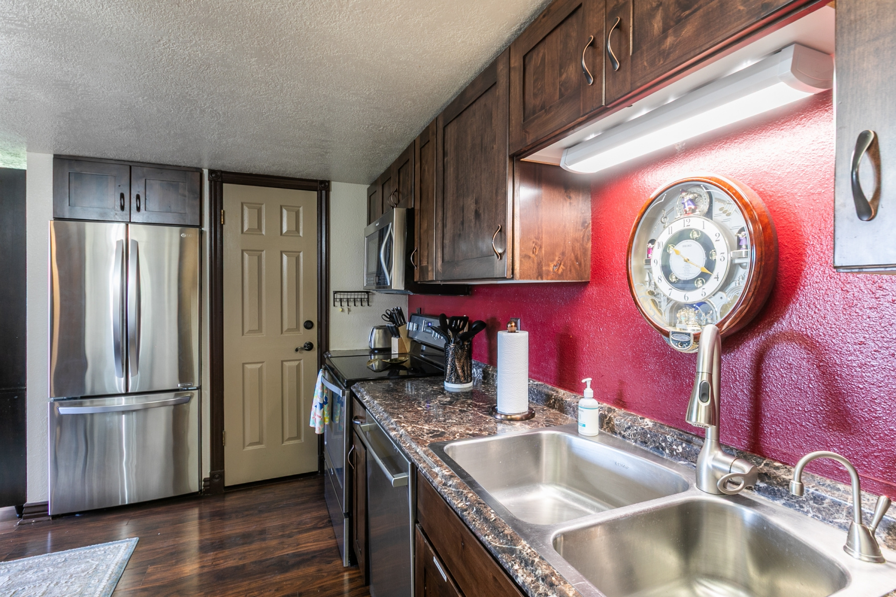 RED PINE CHALETS CONDO - Residential