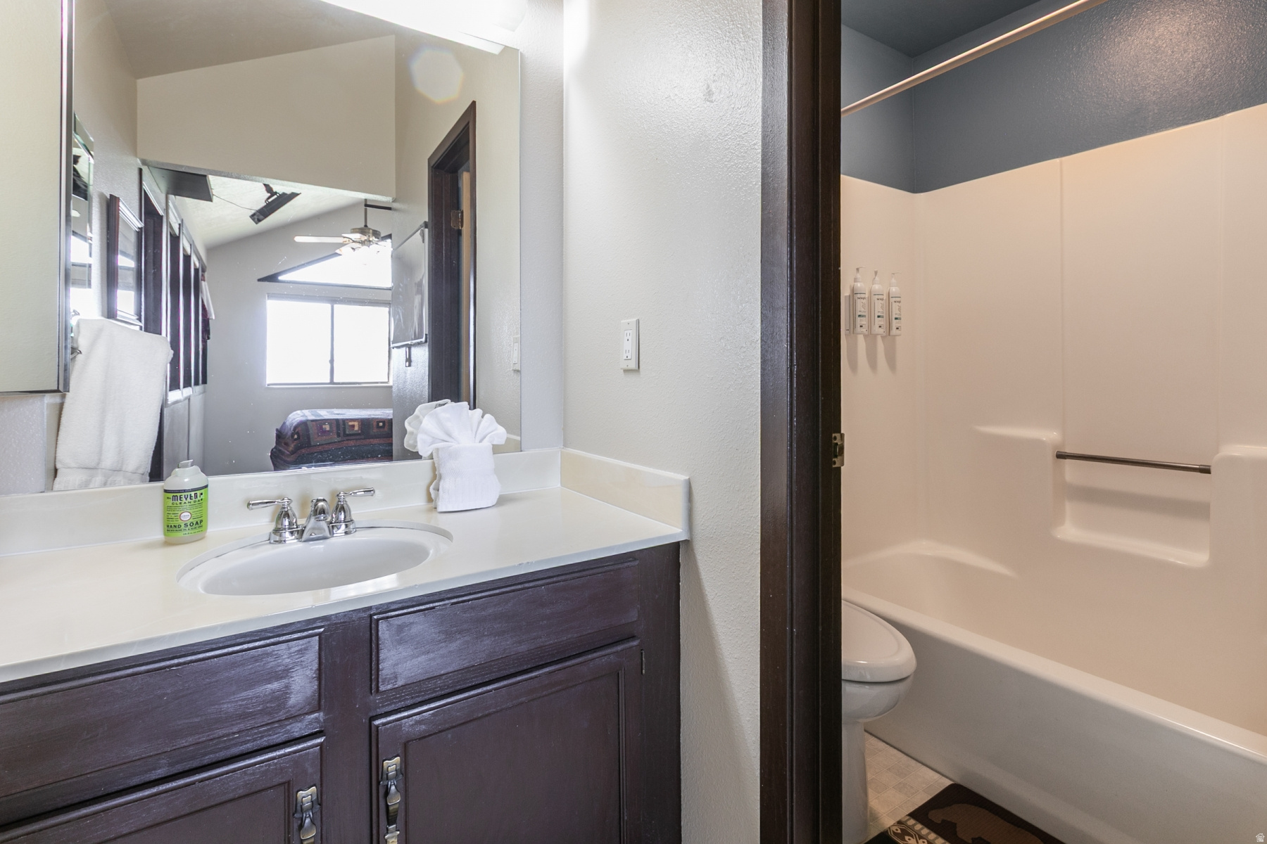 RED PINE CHALETS CONDO - Residential