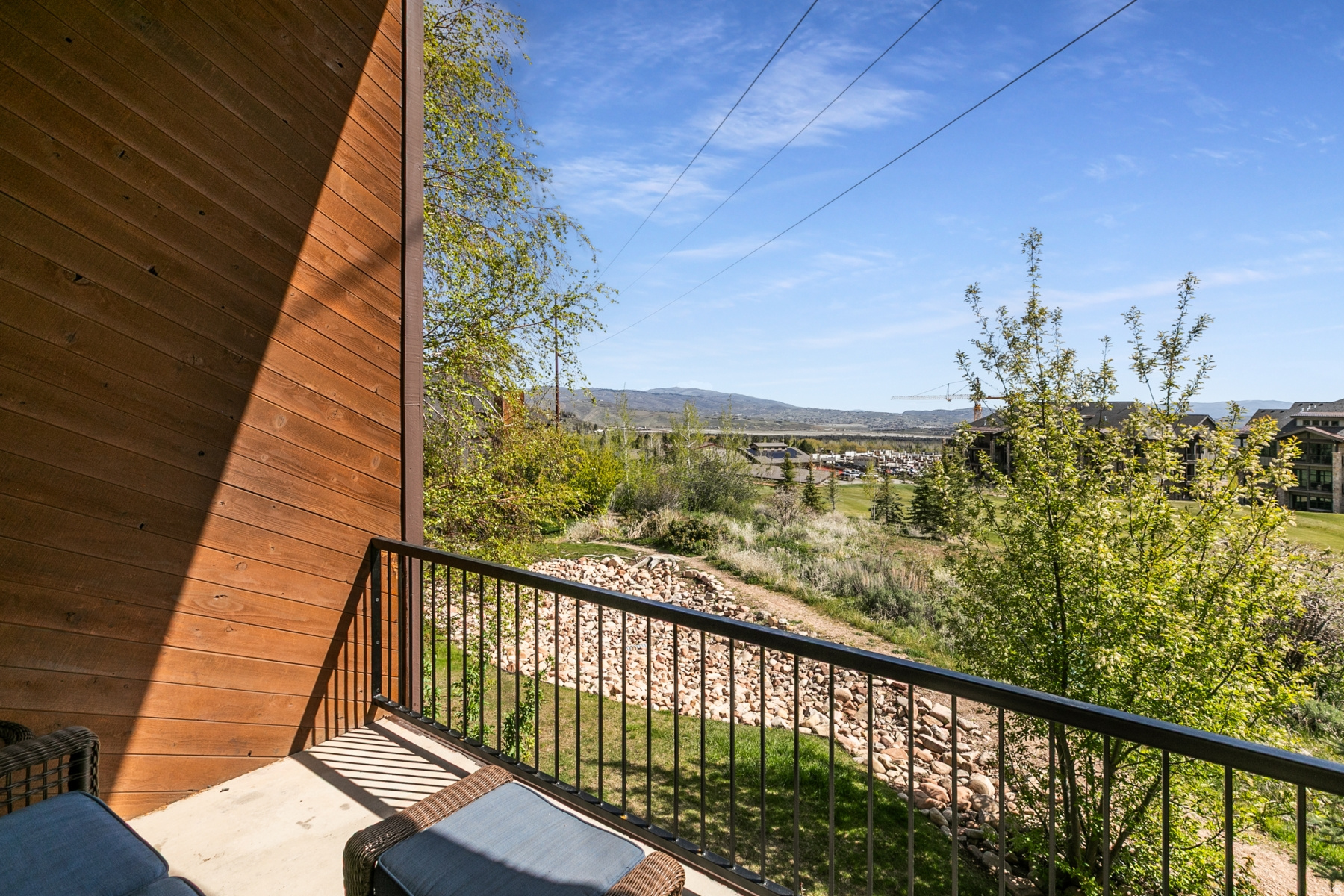 RED PINE CHALETS CONDO - Residential