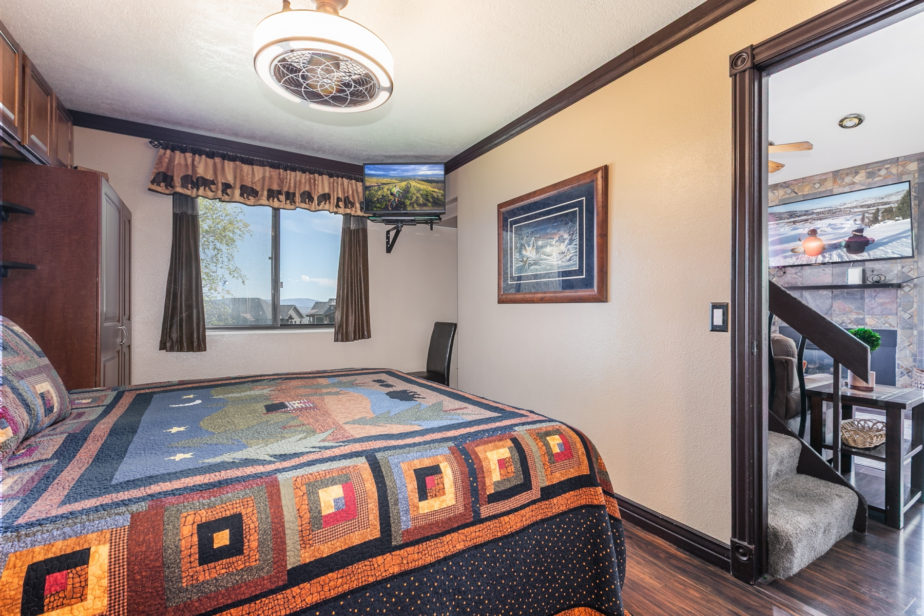 RED PINE CHALETS CONDO - Residential