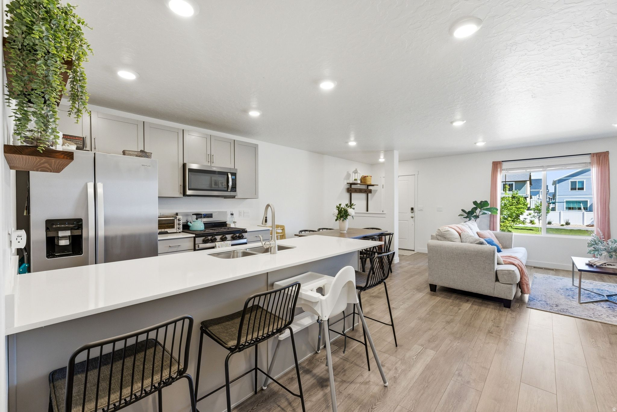 COLD SPRING RANCH - Residential