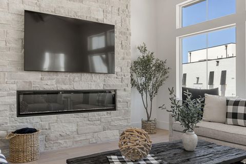 Tiny photo for 914 W MARISSA RD, Saint George, UT 84790 (MLS # 2143534)