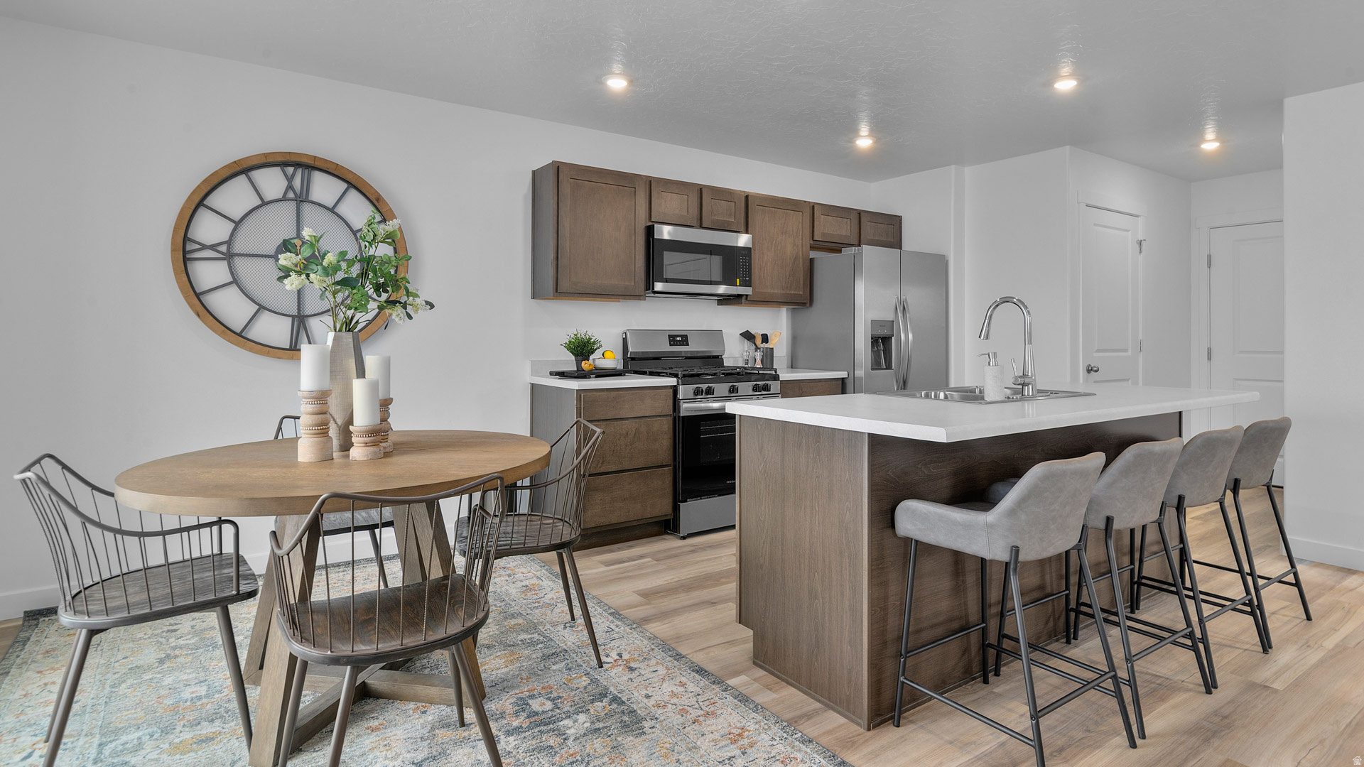 WESTERN ACRES - Residential