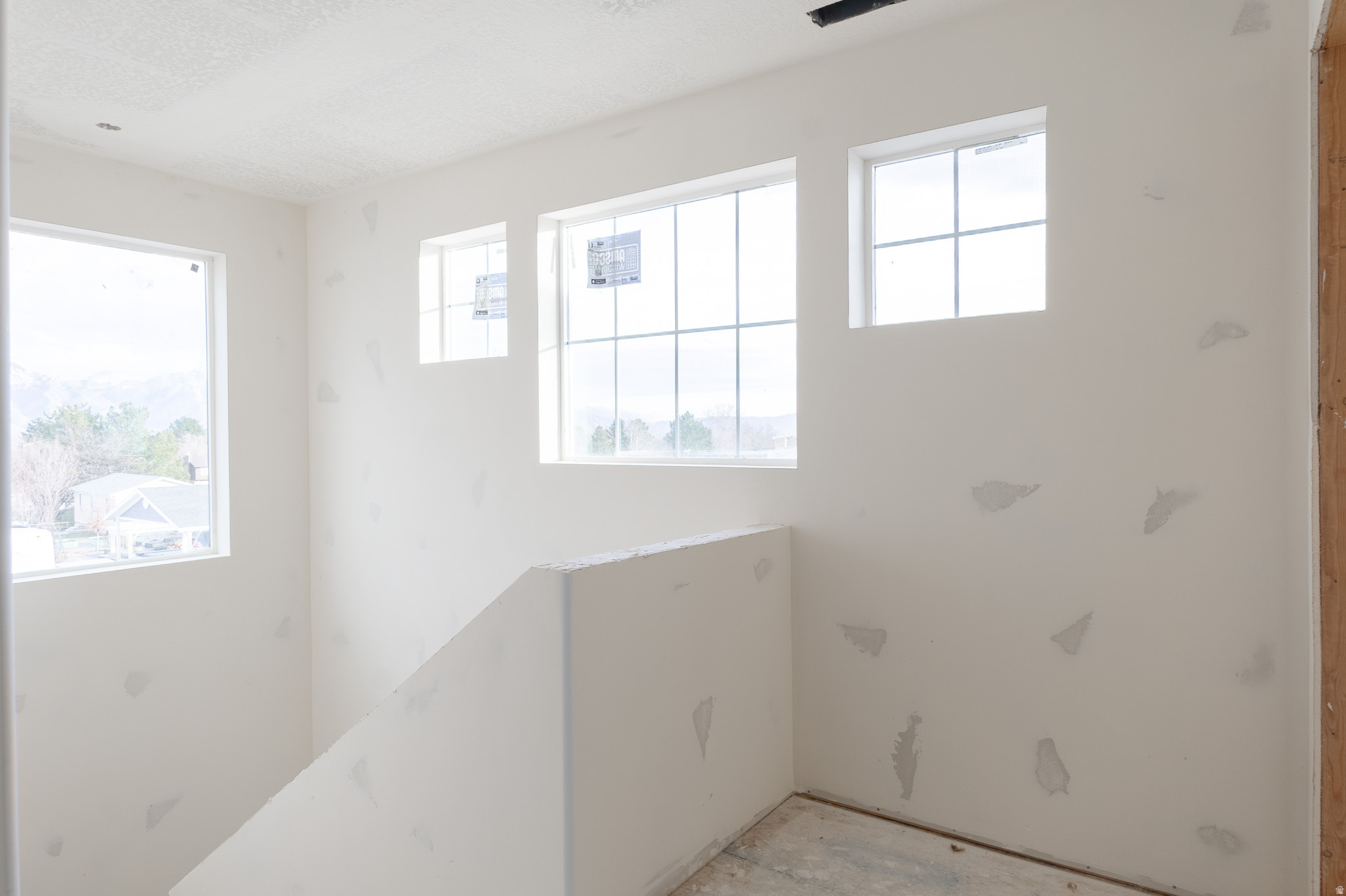 MAGNOLIA WEST - Residential