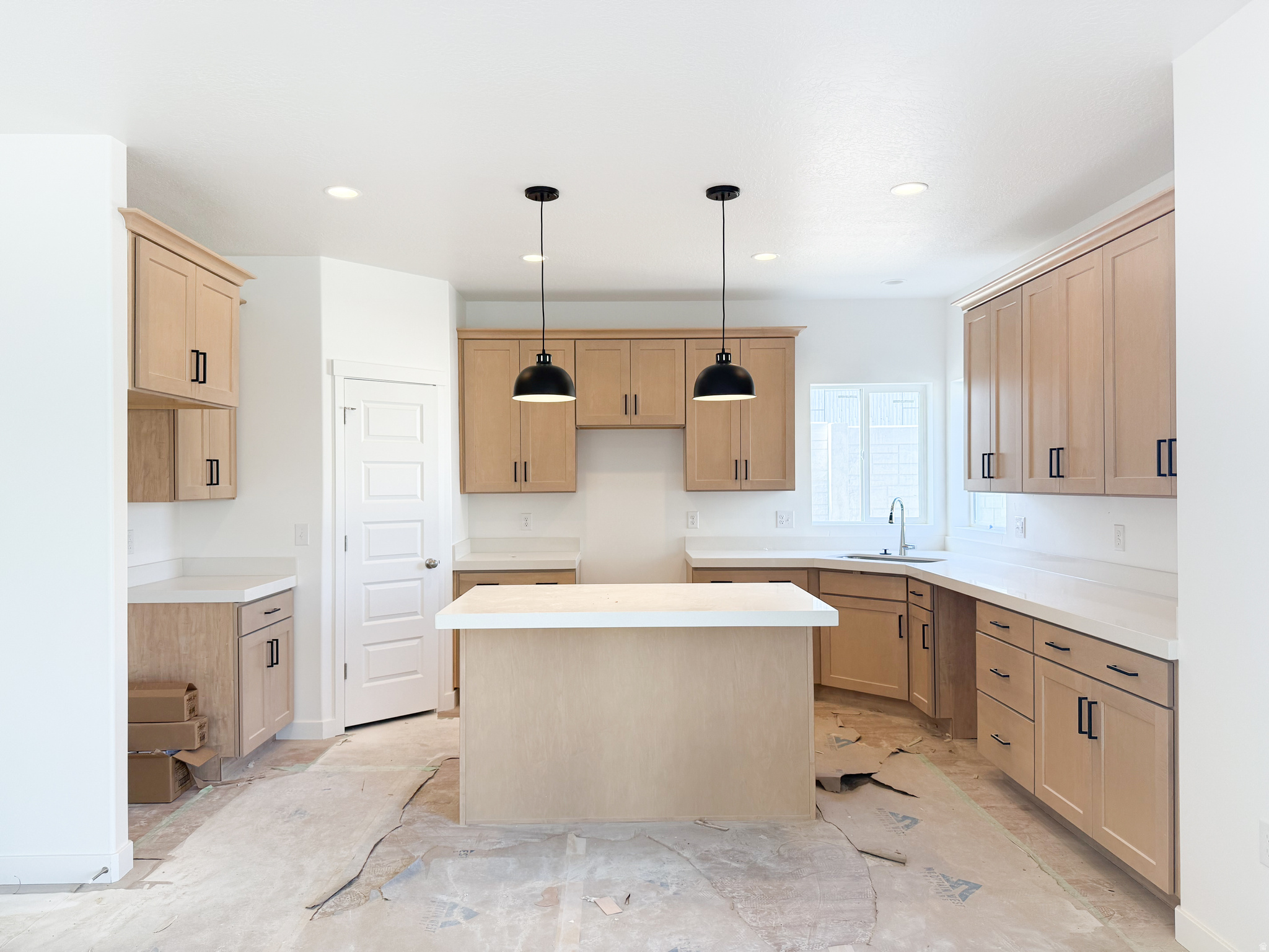 MAGNOLIA WEST - Residential