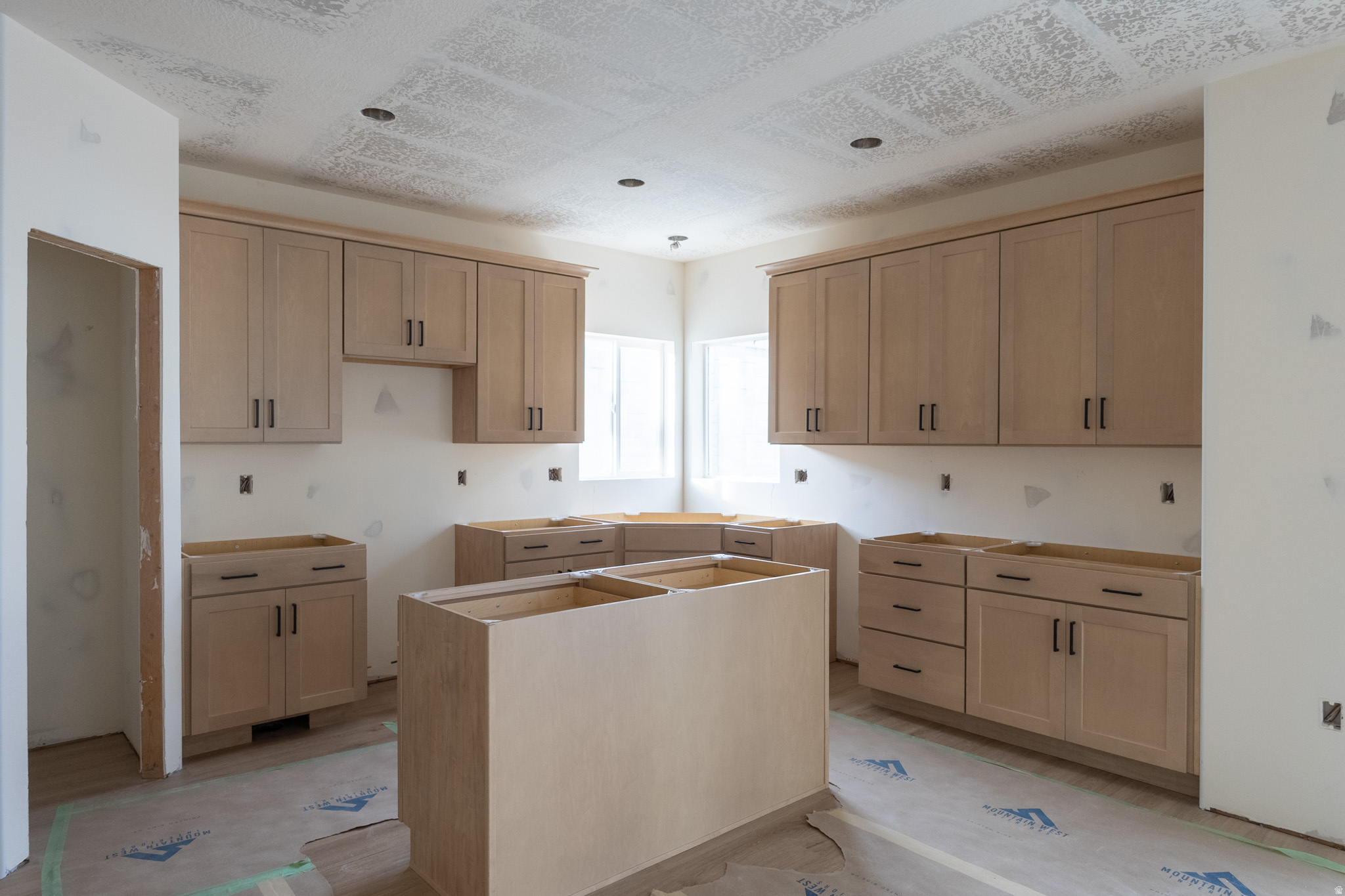 MAGNOLIA WEST - Residential