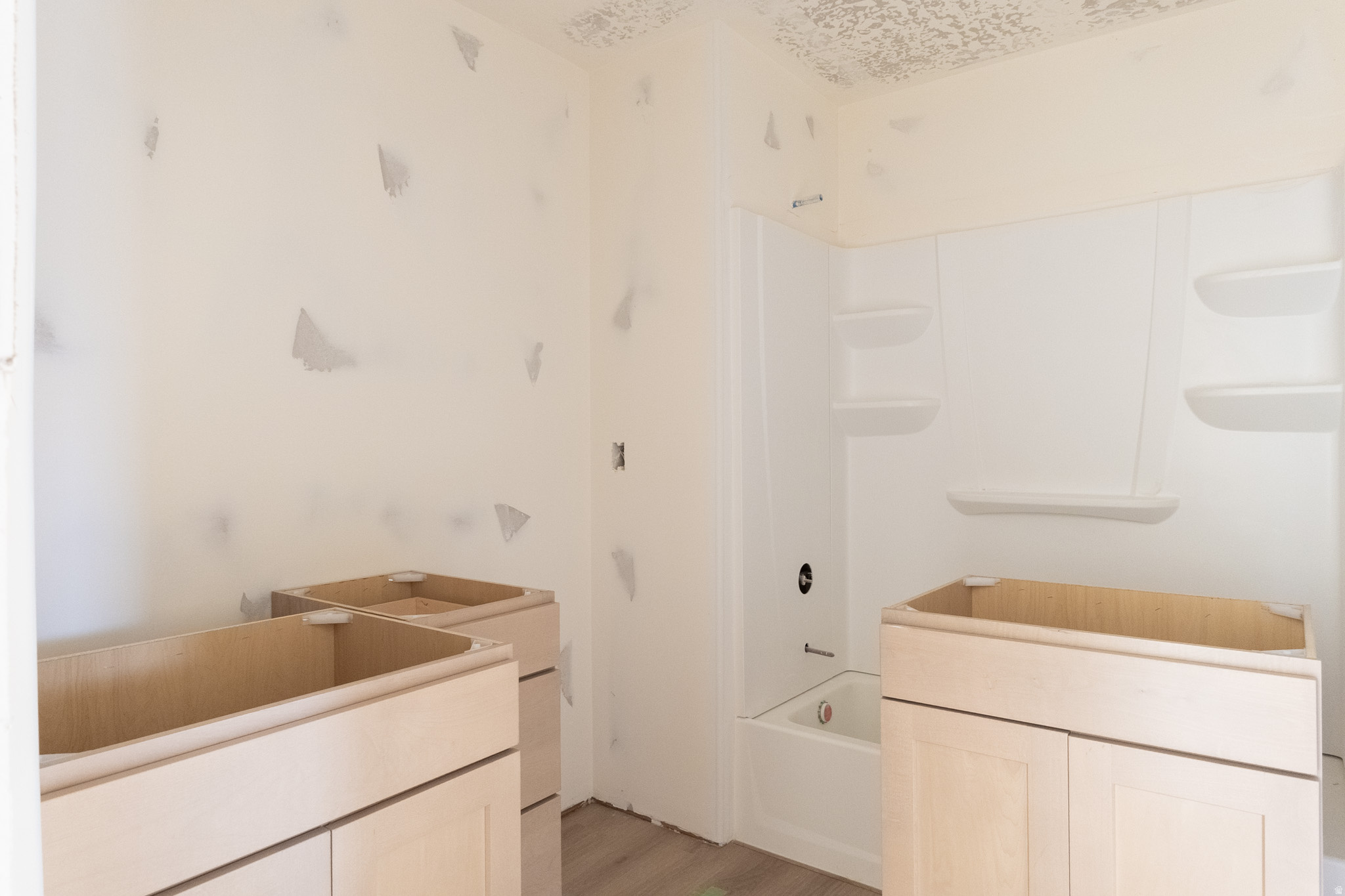 MAGNOLIA WEST - Residential