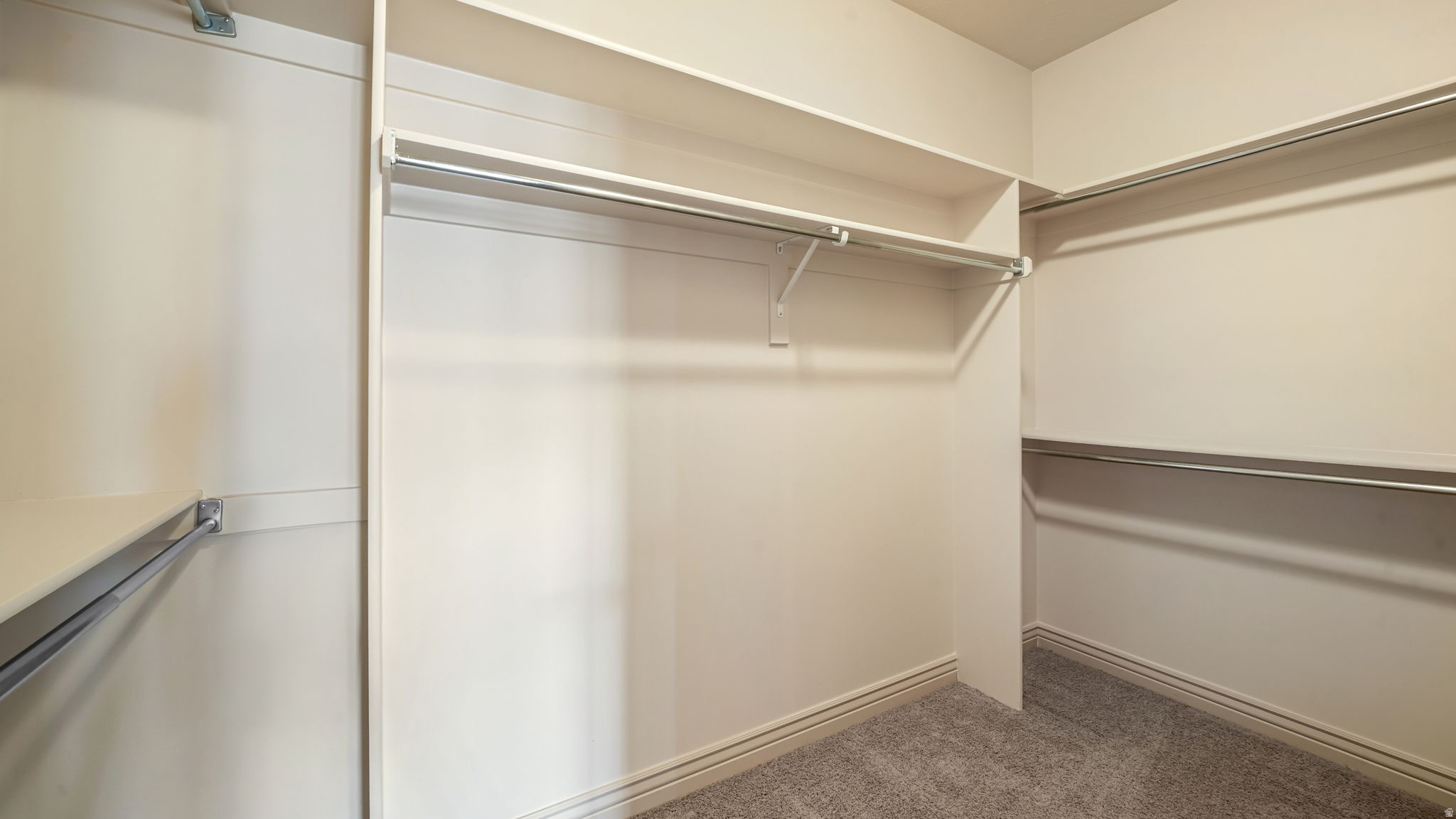 HUNTERS GROVE - Residential