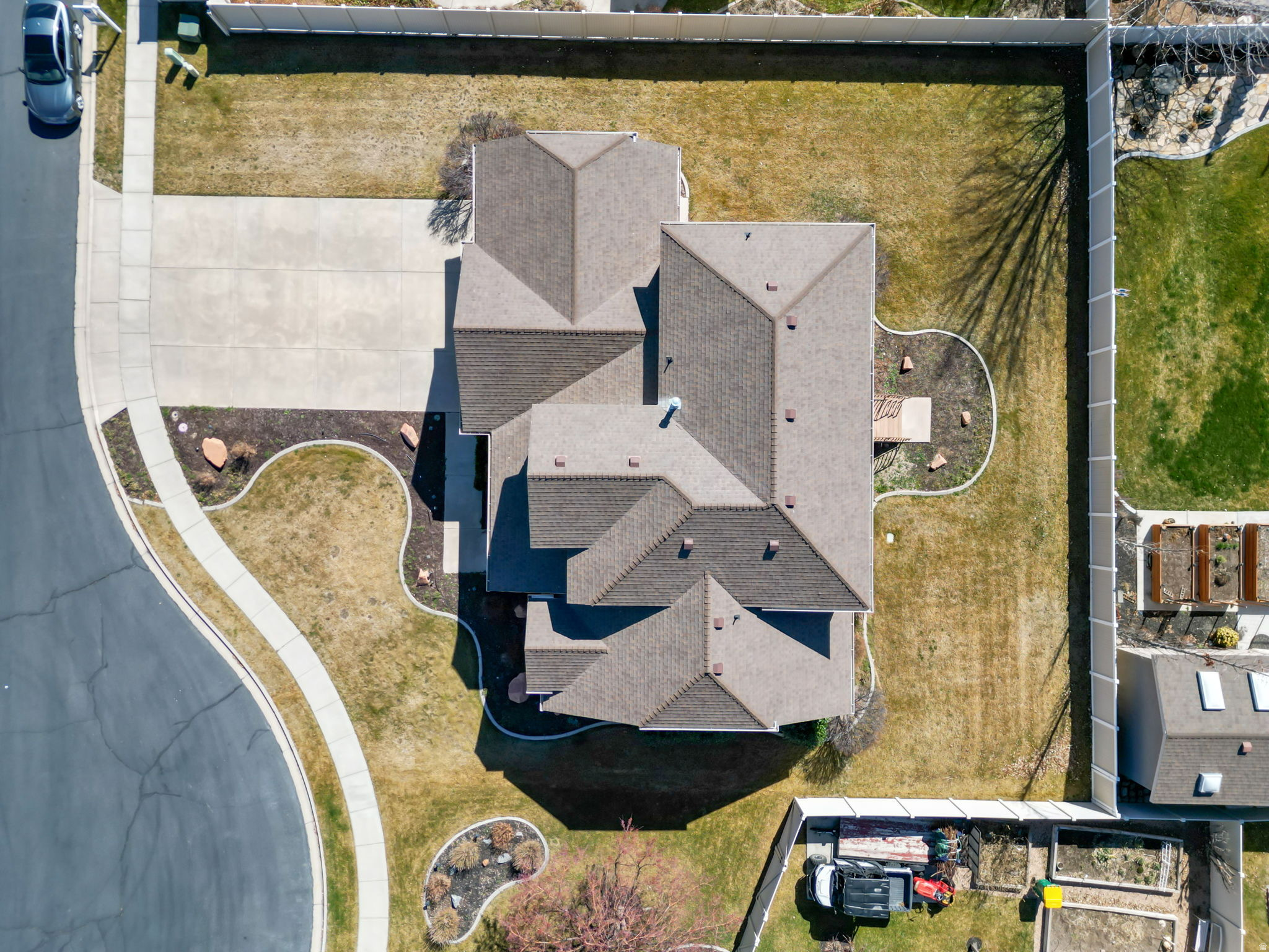 HUNTERS GROVE - Residential