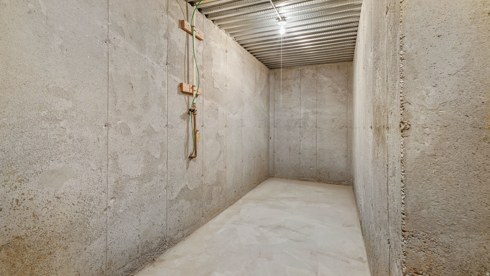 HUNTERS GROVE - Residential