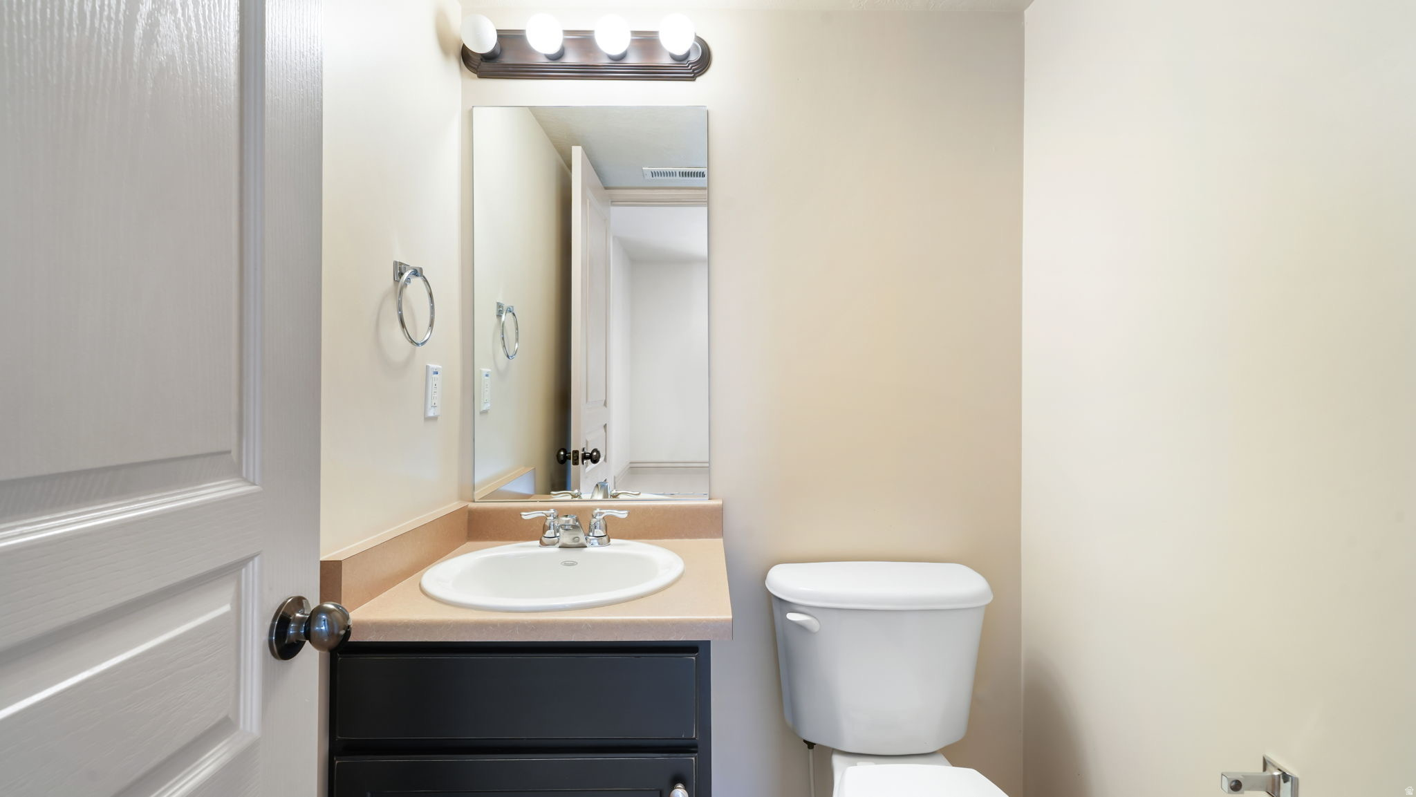 HUNTERS GROVE - Residential