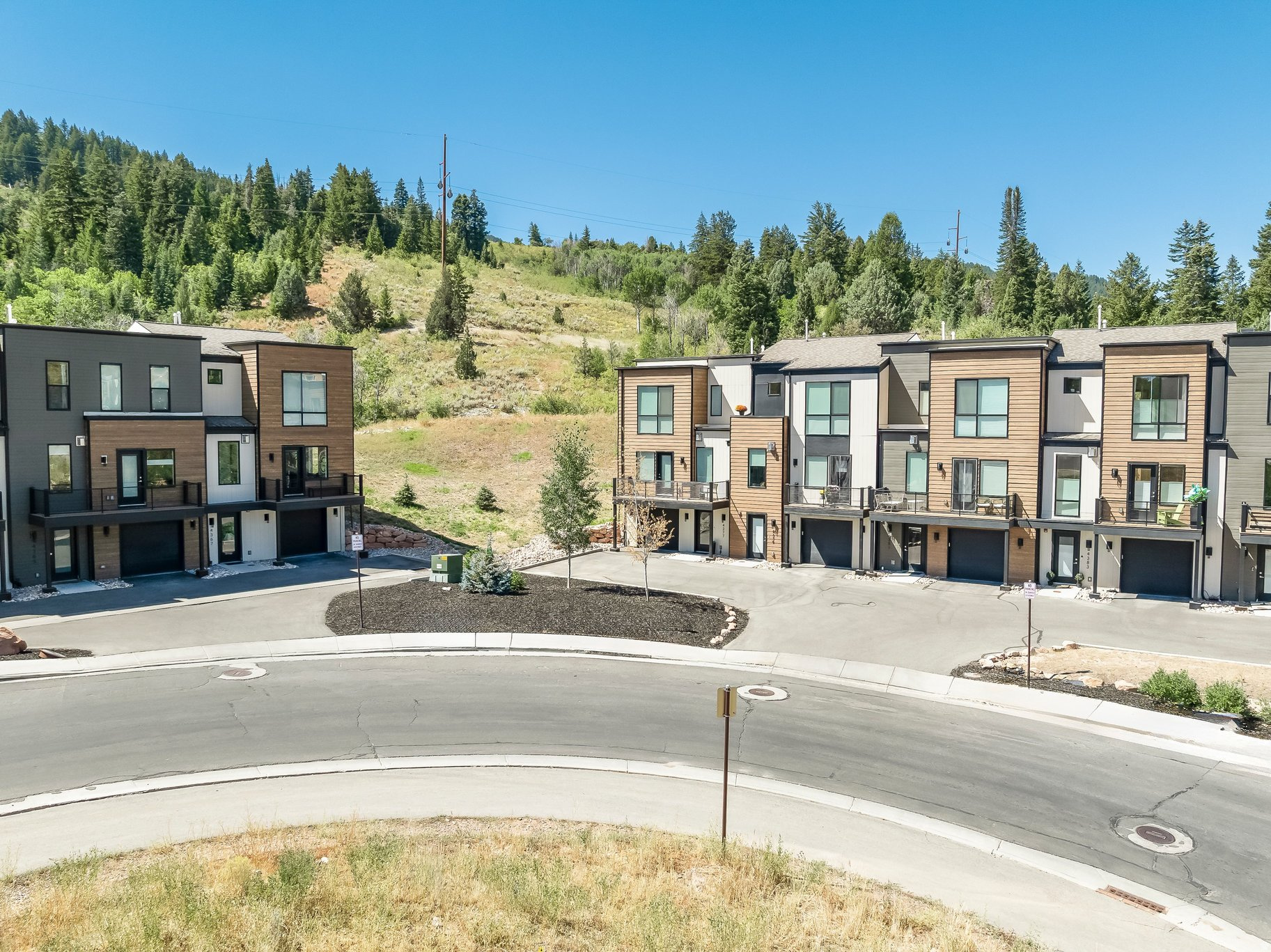 DISCOVERY RIDGE PHASE 2 SUBDIVISION - Residential