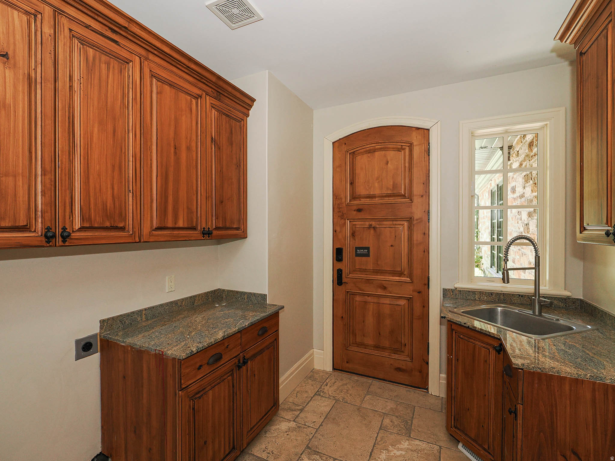 PEPPERWOOD - Residential