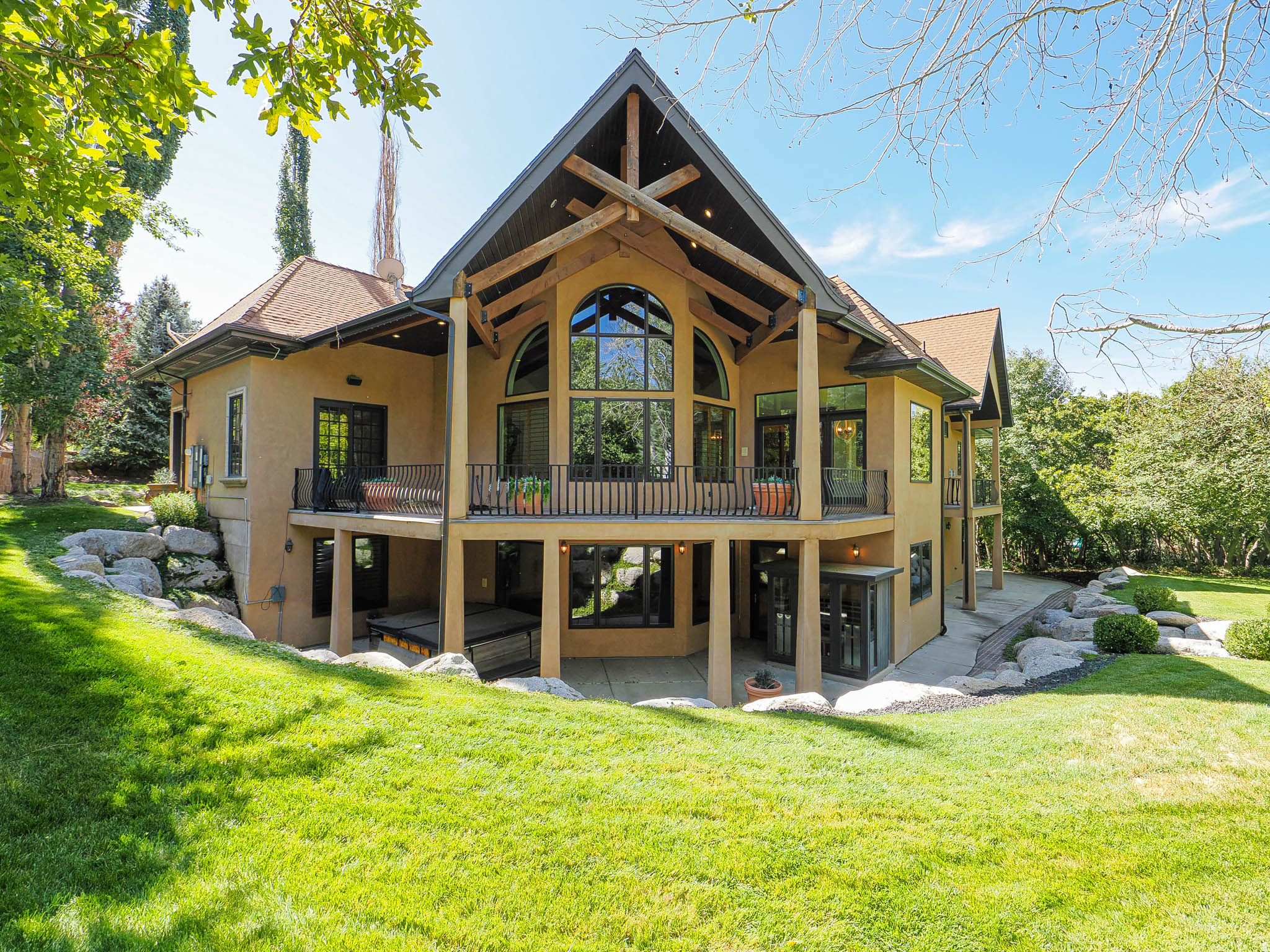 PEPPERWOOD - Residential