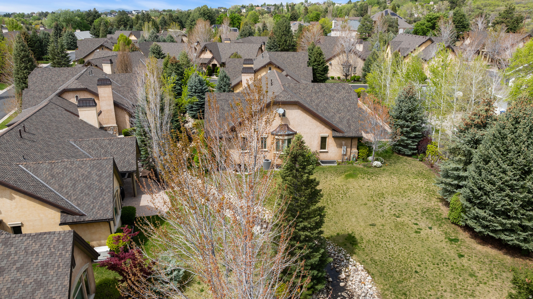 MONTE LUCA - Residential