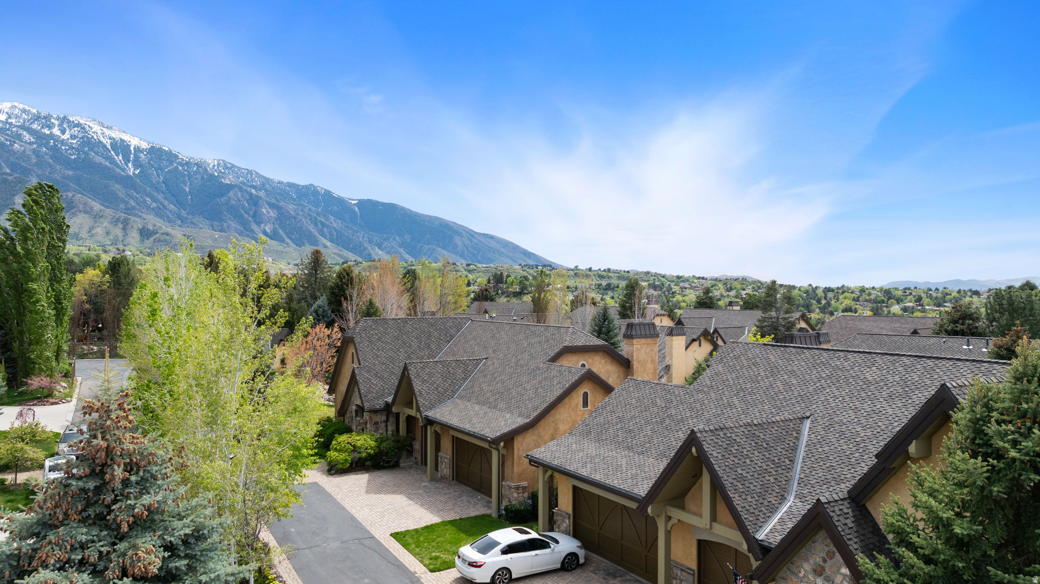 MONTE LUCA - Residential