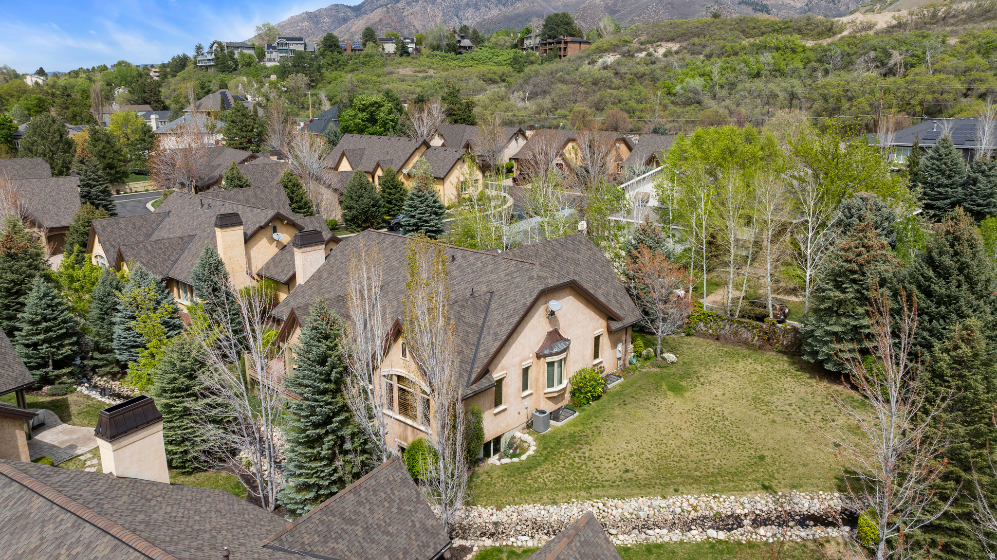 MONTE LUCA - Residential