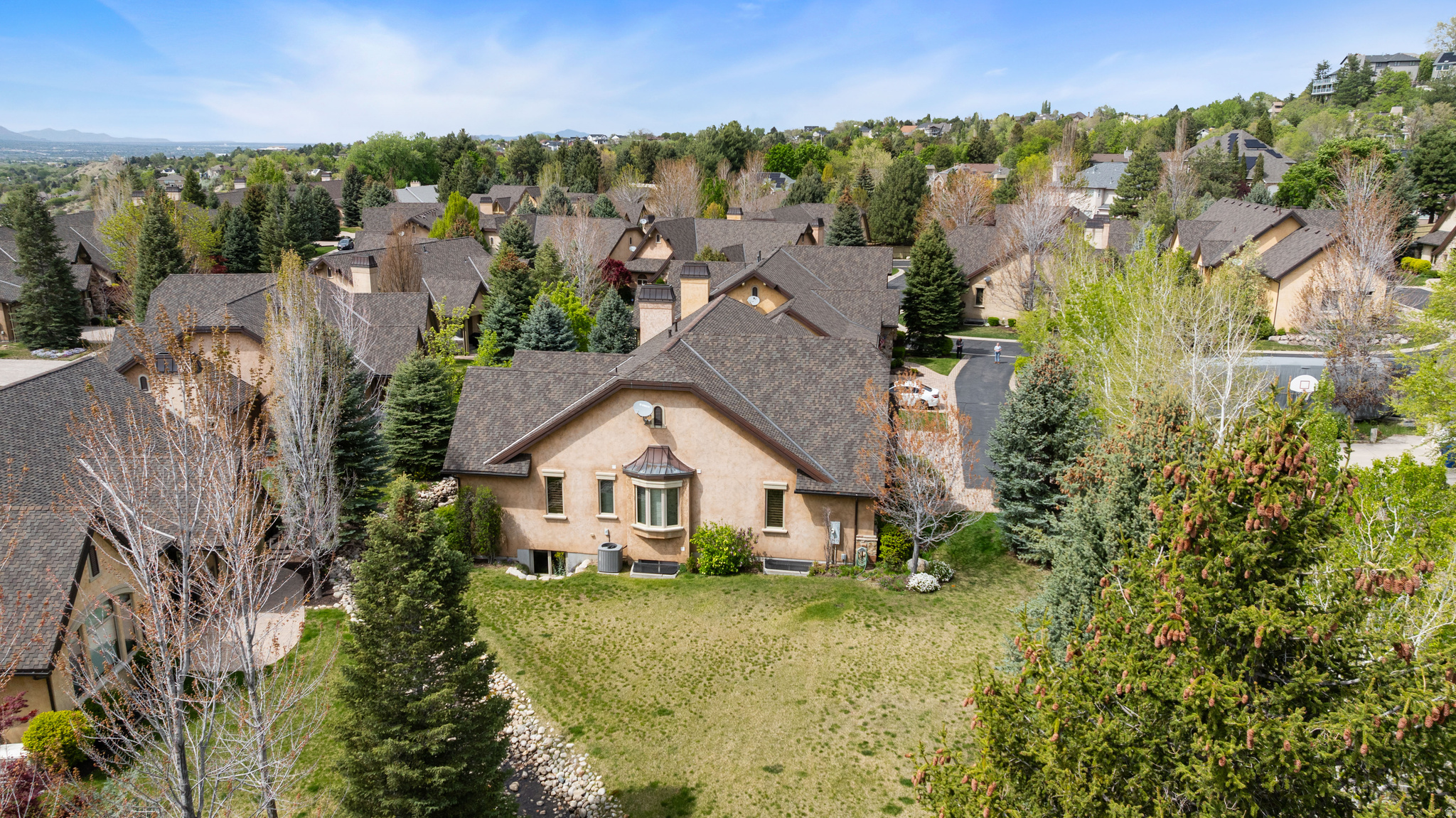 MONTE LUCA - Residential