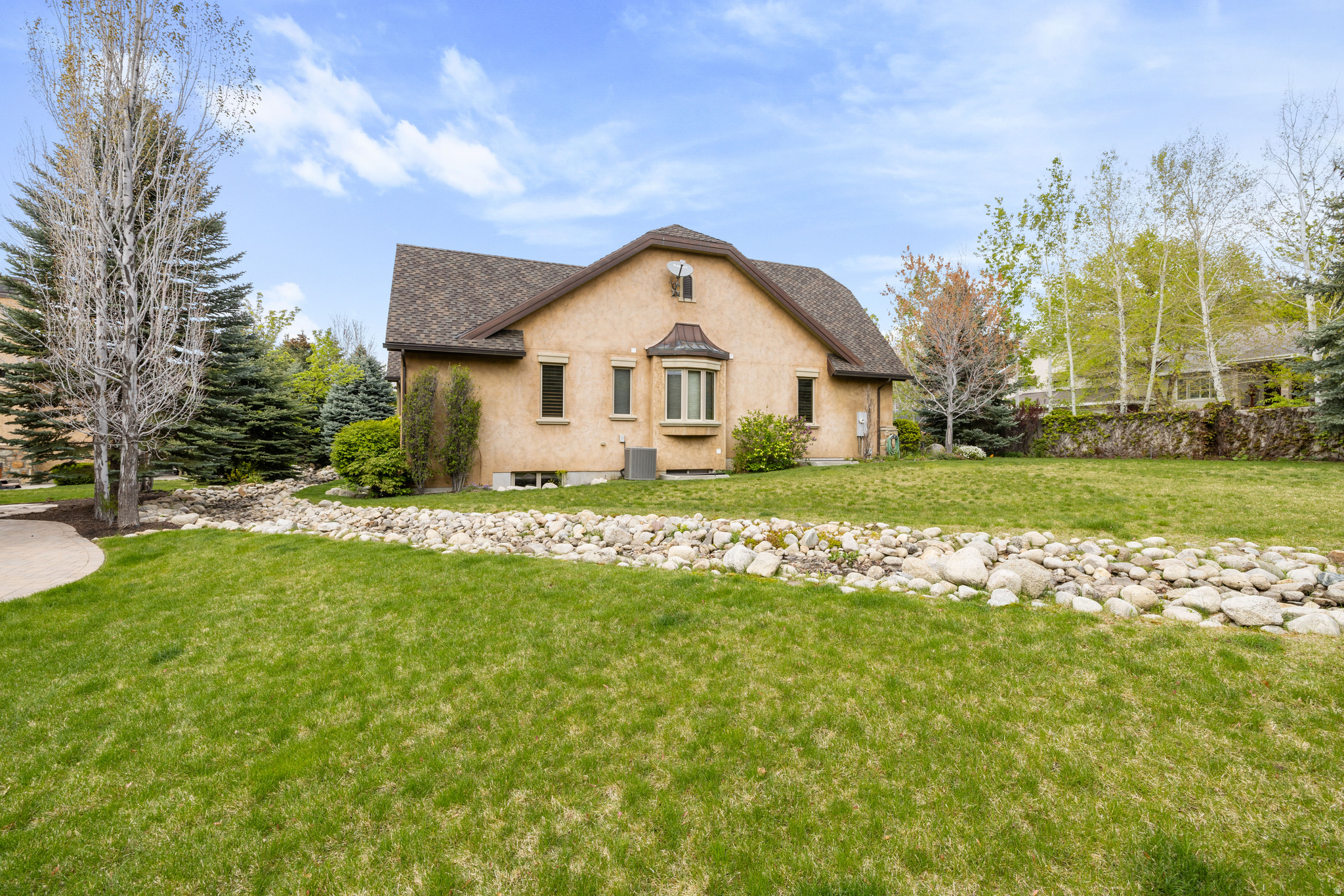 MONTE LUCA - Residential