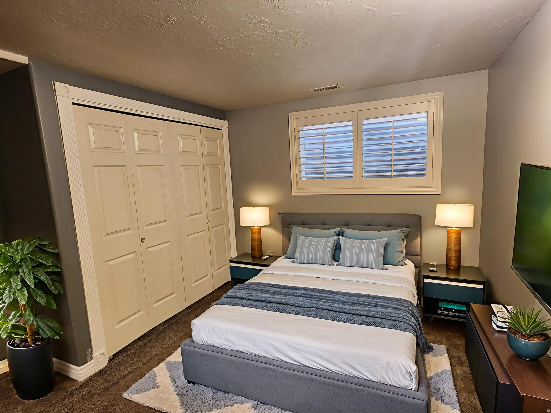 EMERALD HILLS - Residential