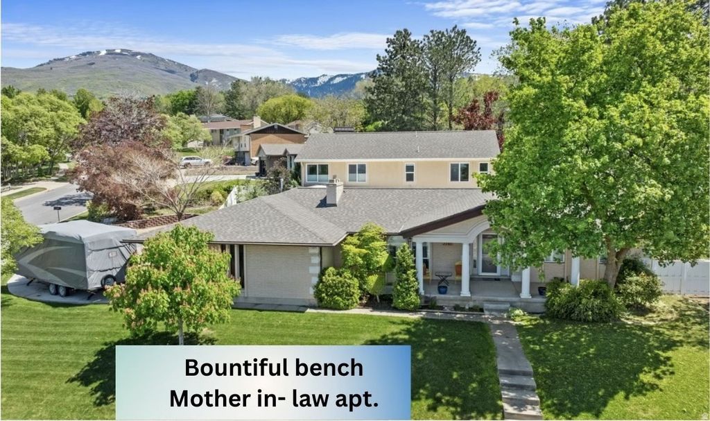 Photo of 1761 S DAVIS BLVD E, Bountiful, UT 84010 (MLS # 2145987)