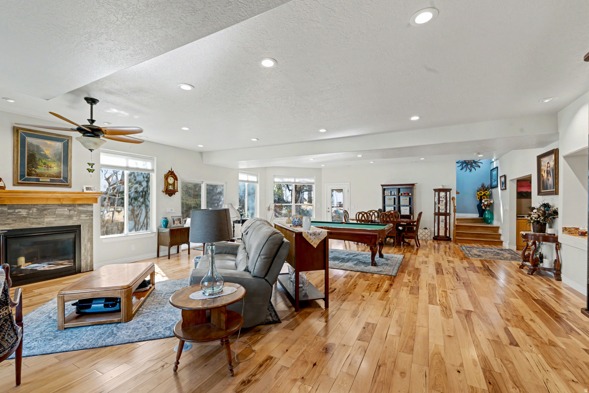 EMERALD HILLS - Residential