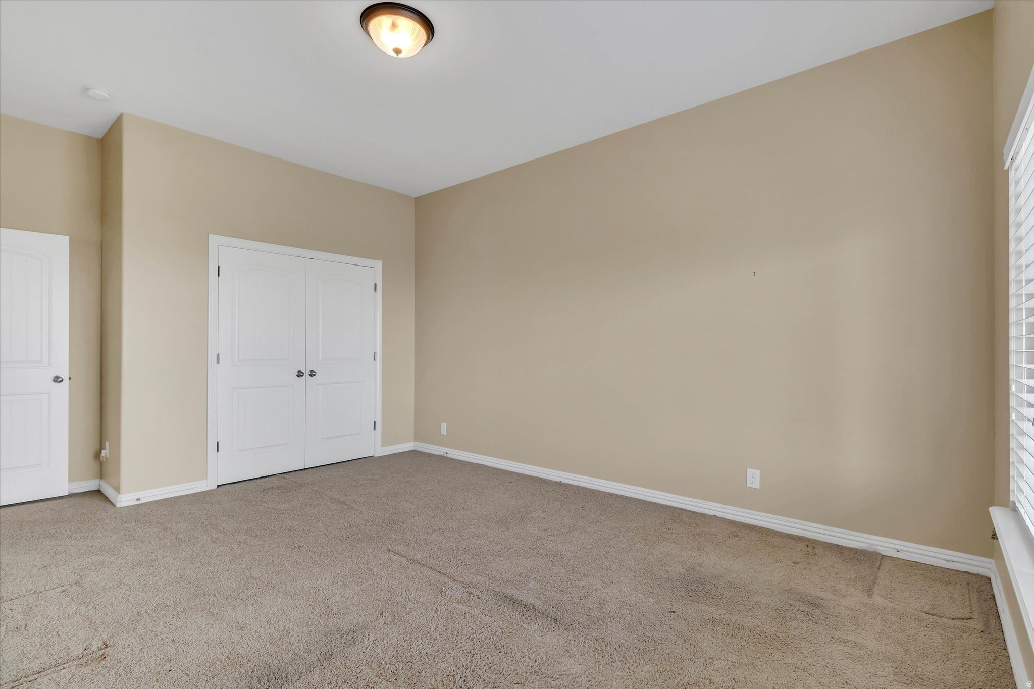 EDGEWOOD ESTATES - Residential Income