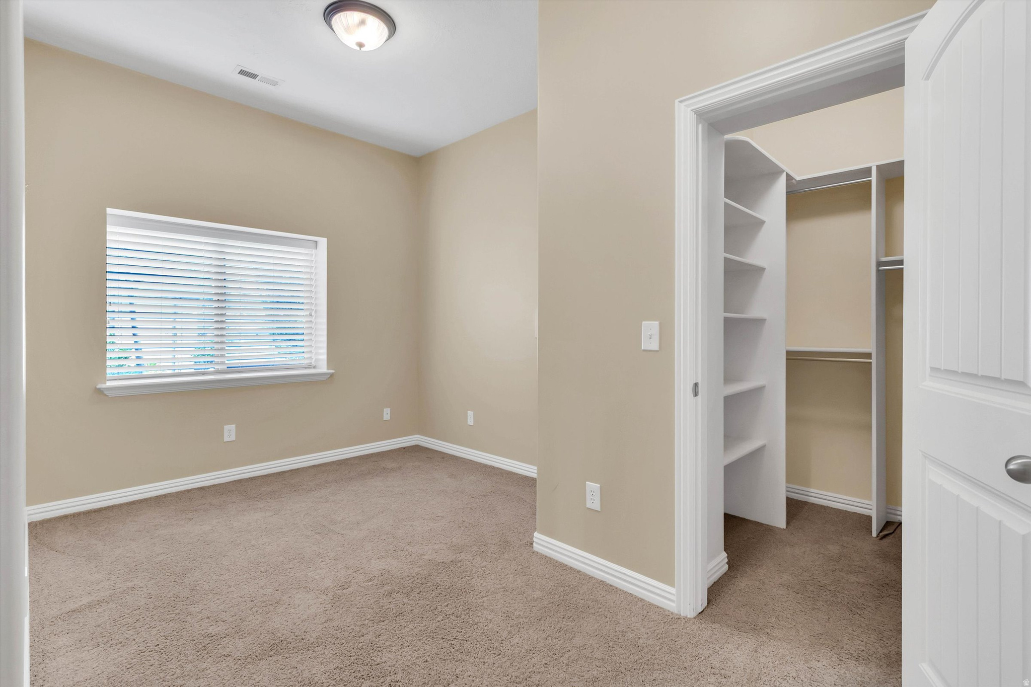 EDGEWOOD ESTATES - Residential Income