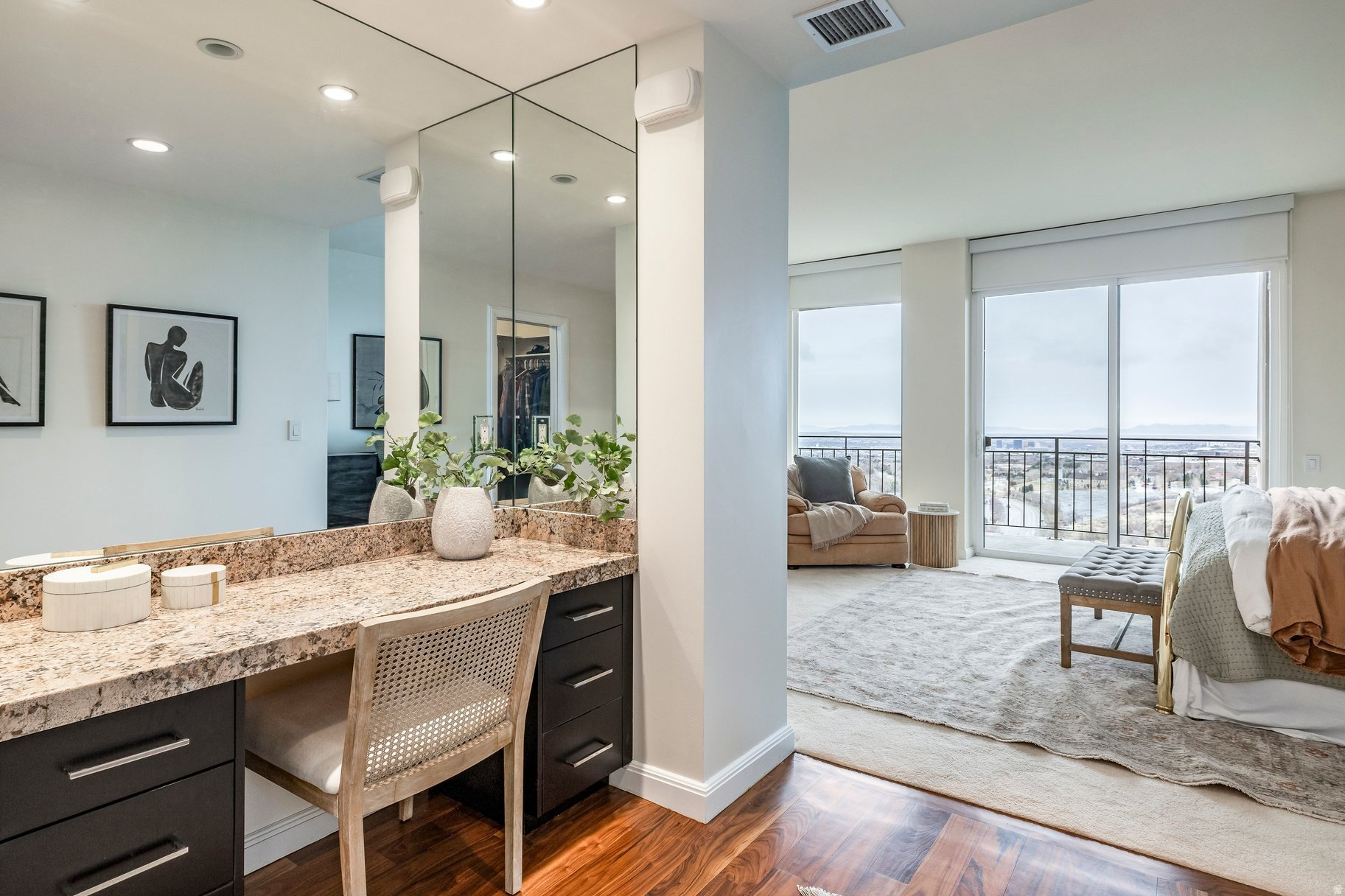 DONNER PLACE - Residential