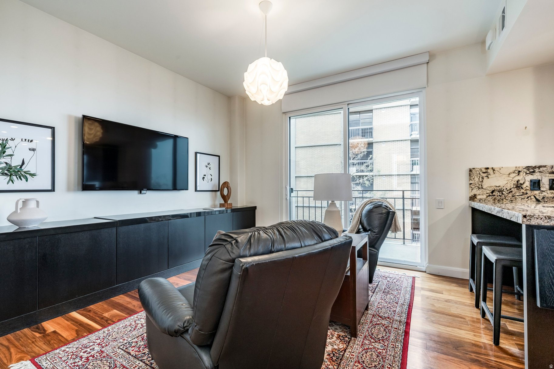 DONNER PLACE - Residential