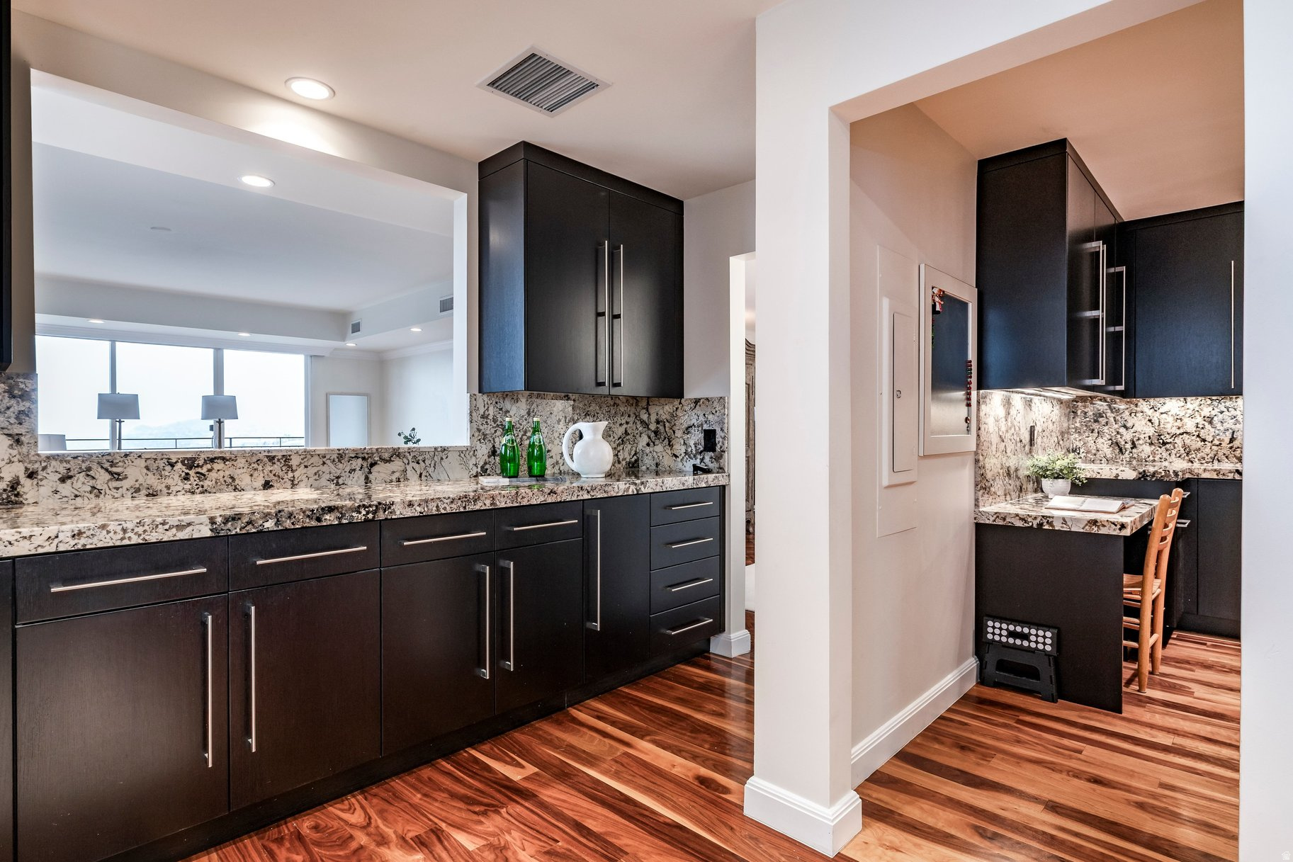 DONNER PLACE - Residential