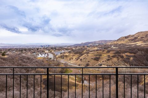 Tiny photo for 910 S DONNER WAY #404, Salt Lake City, UT 84108 (MLS # 2137573)